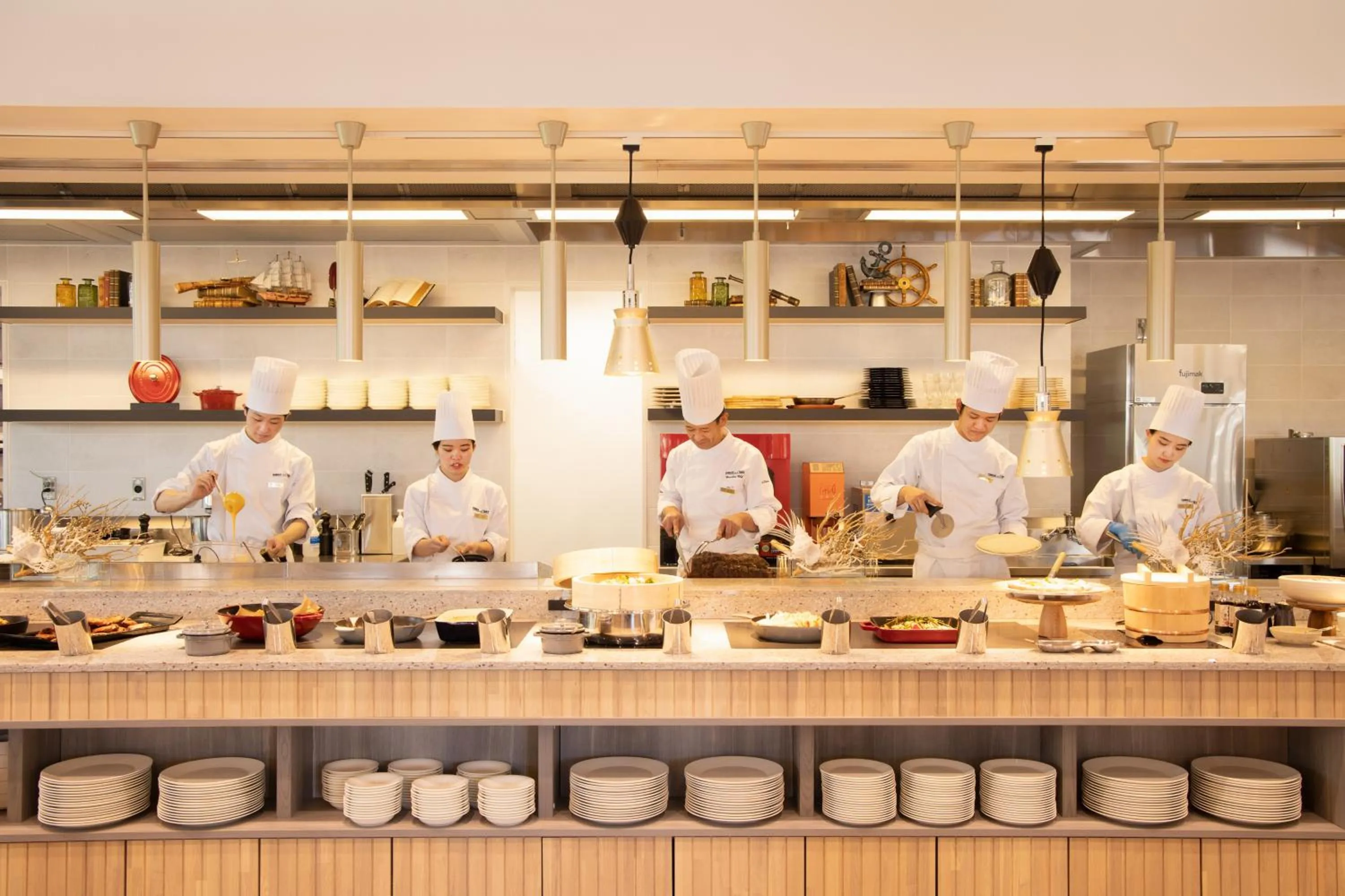 Restaurant/places to eat in Hotel Metropolitan Kawasaki