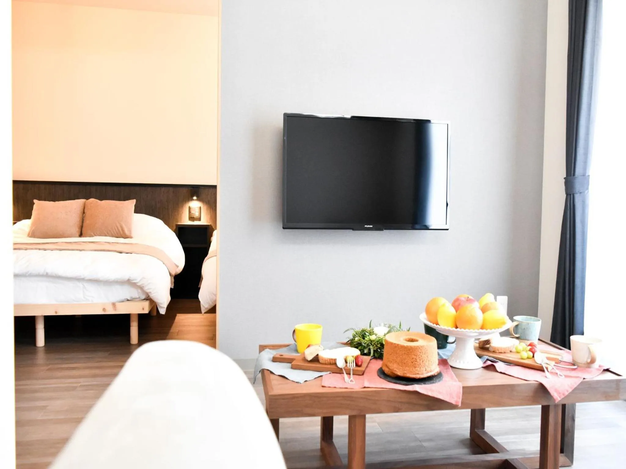 Photo of the whole room, Bed in UCHI Living stay Odori 11