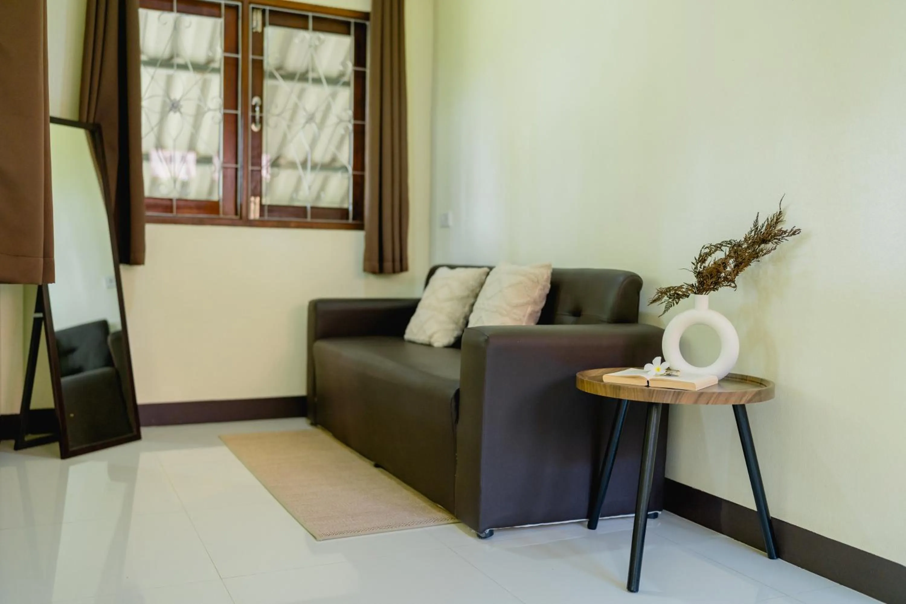 Seating area in Green Garden House