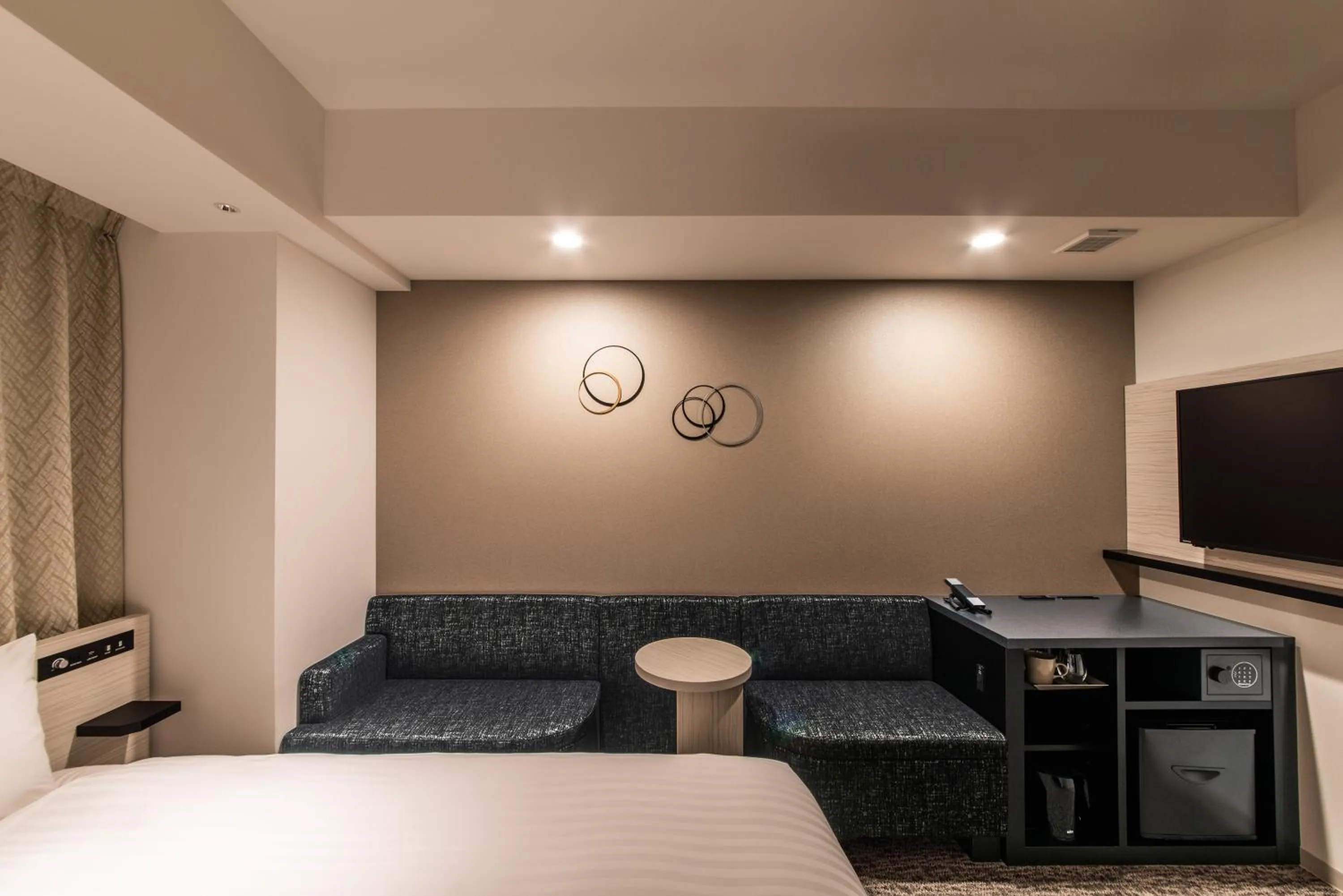 Photo of the whole room, Bed in Hotel Vista Tokyo Tsukiji