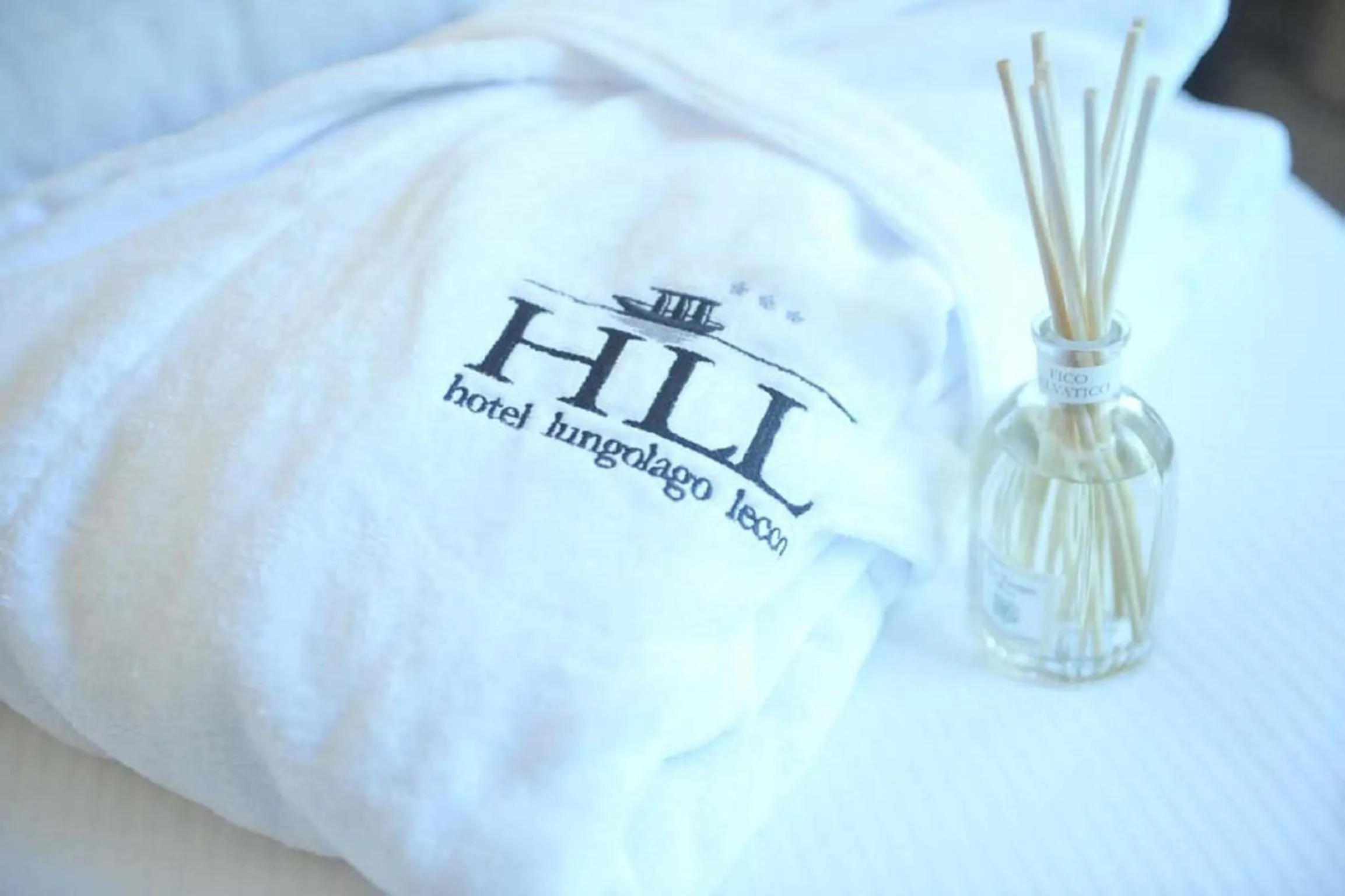 Bathroom, Bed in HLL Hotel Lungolago Lecco-Como Lake