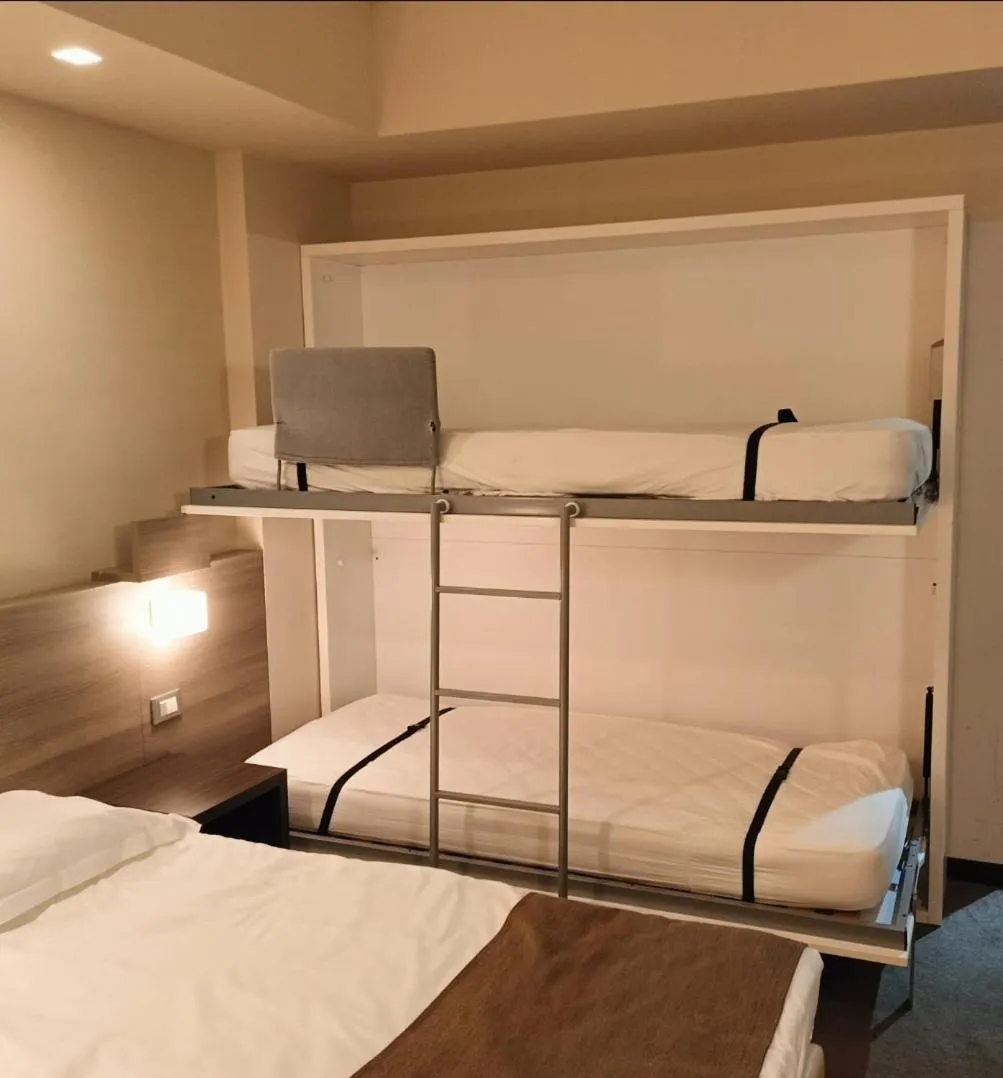 Bed in HLL Hotel Lungolago Lecco-Como Lake