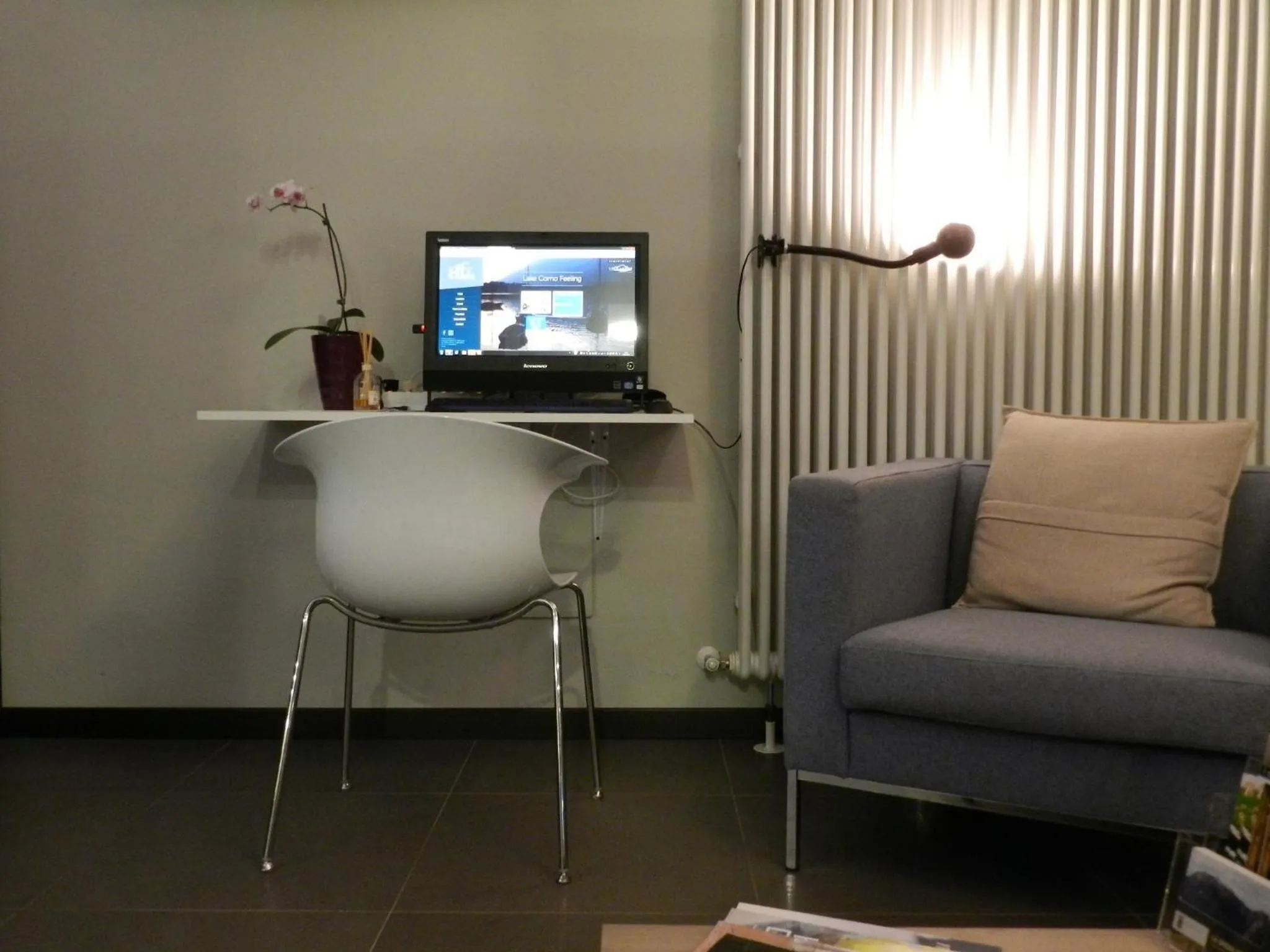 Living room in HLL Hotel Lungolago Lecco-Como Lake