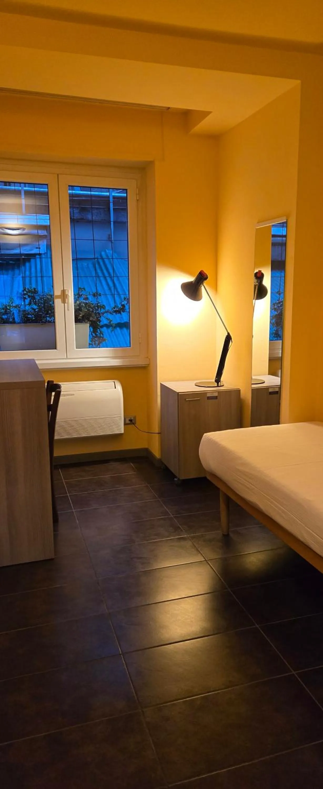 Bed in HLL Hotel Lungolago Lecco-Como Lake