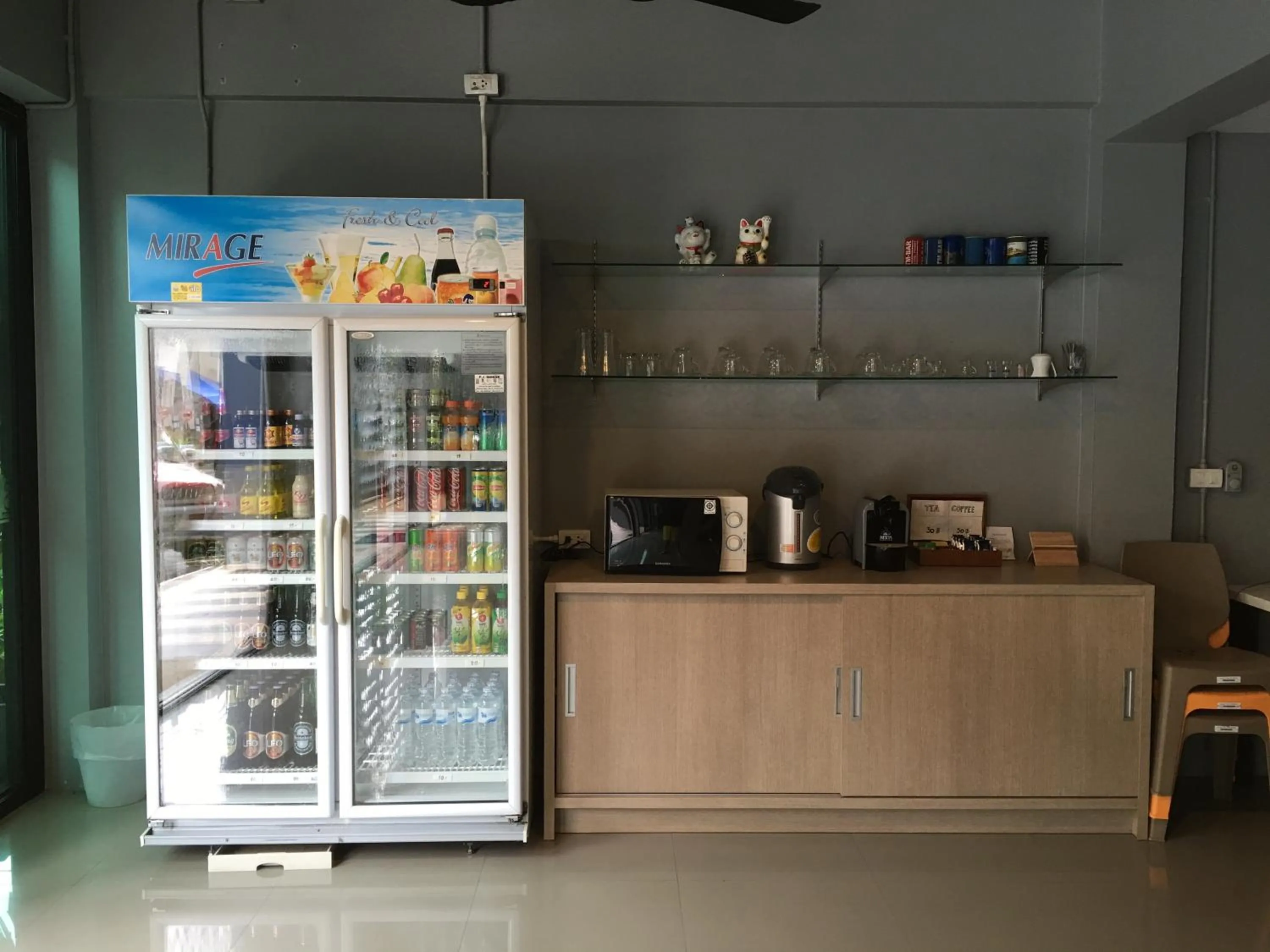 Alcoholic drinks in Chalong Sea Breeze