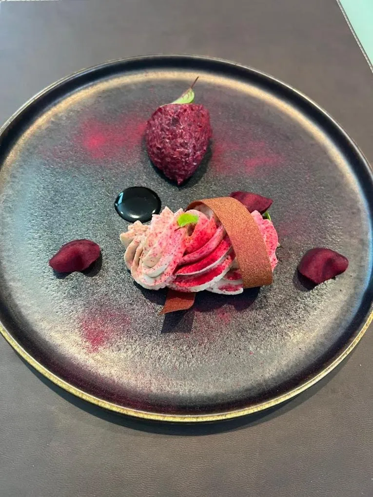 Restaurant/places to eat in Hotel Nuovo