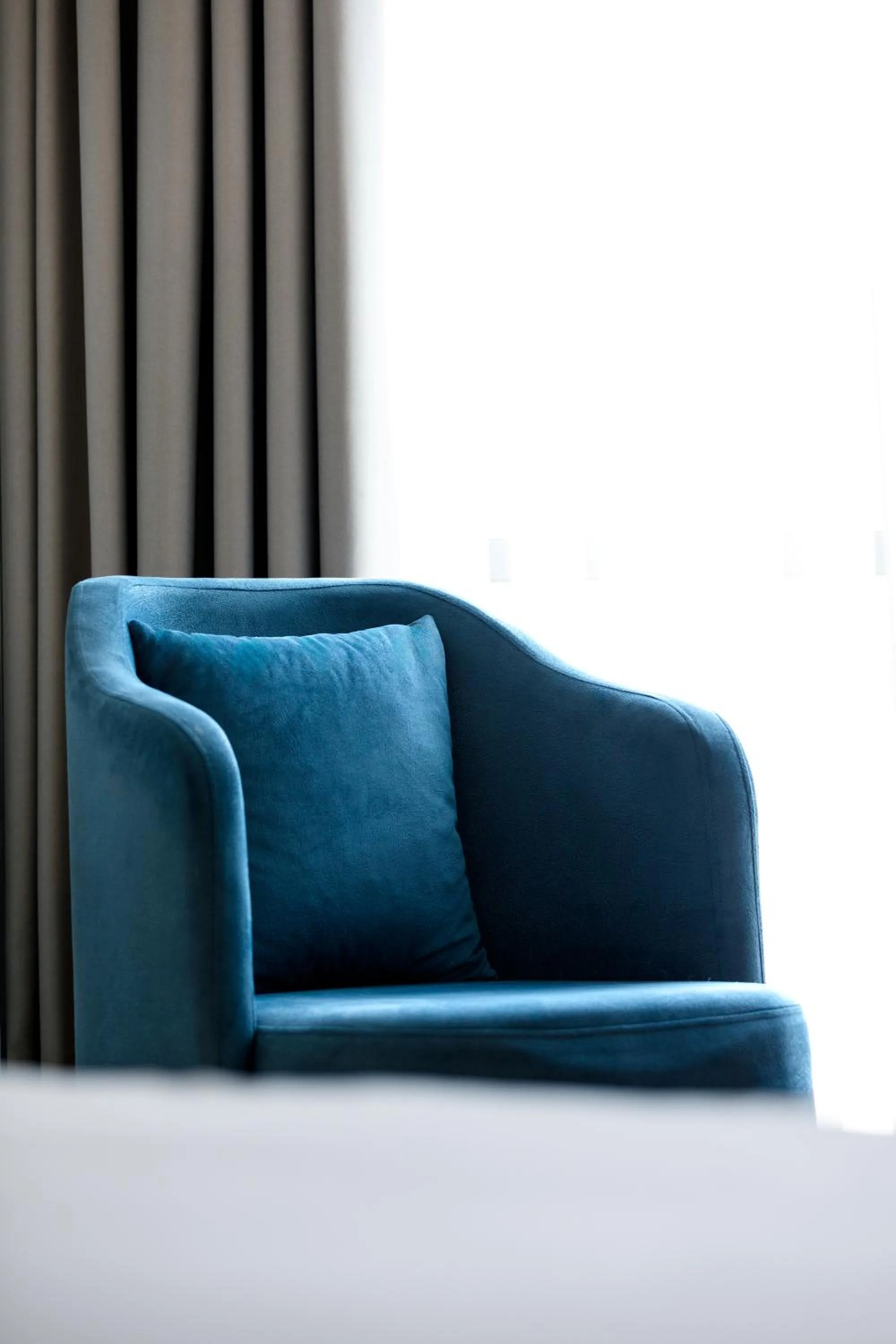 Seating area in Mercure Baku City