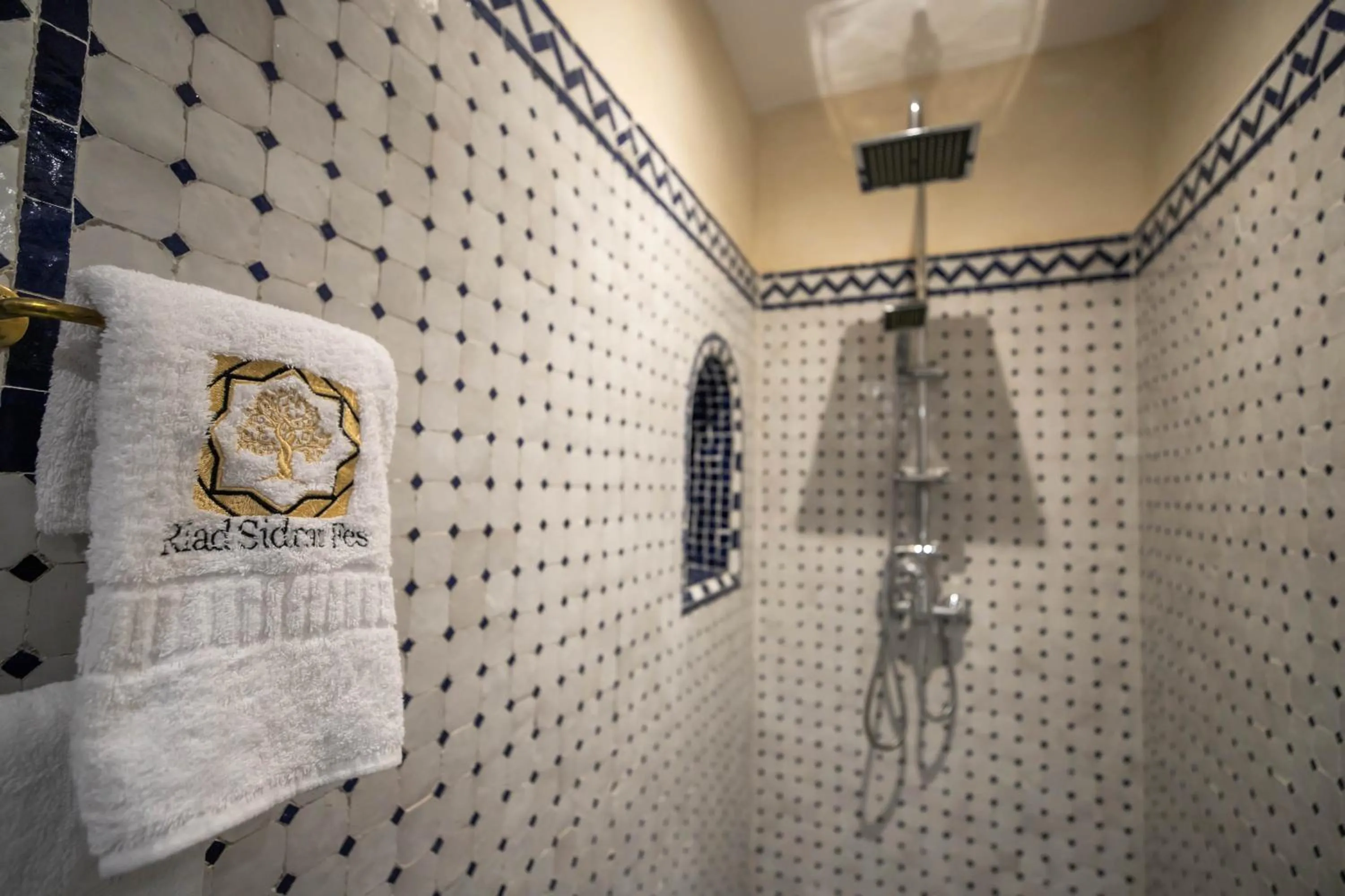 Shower in Riad Sidrat Fes