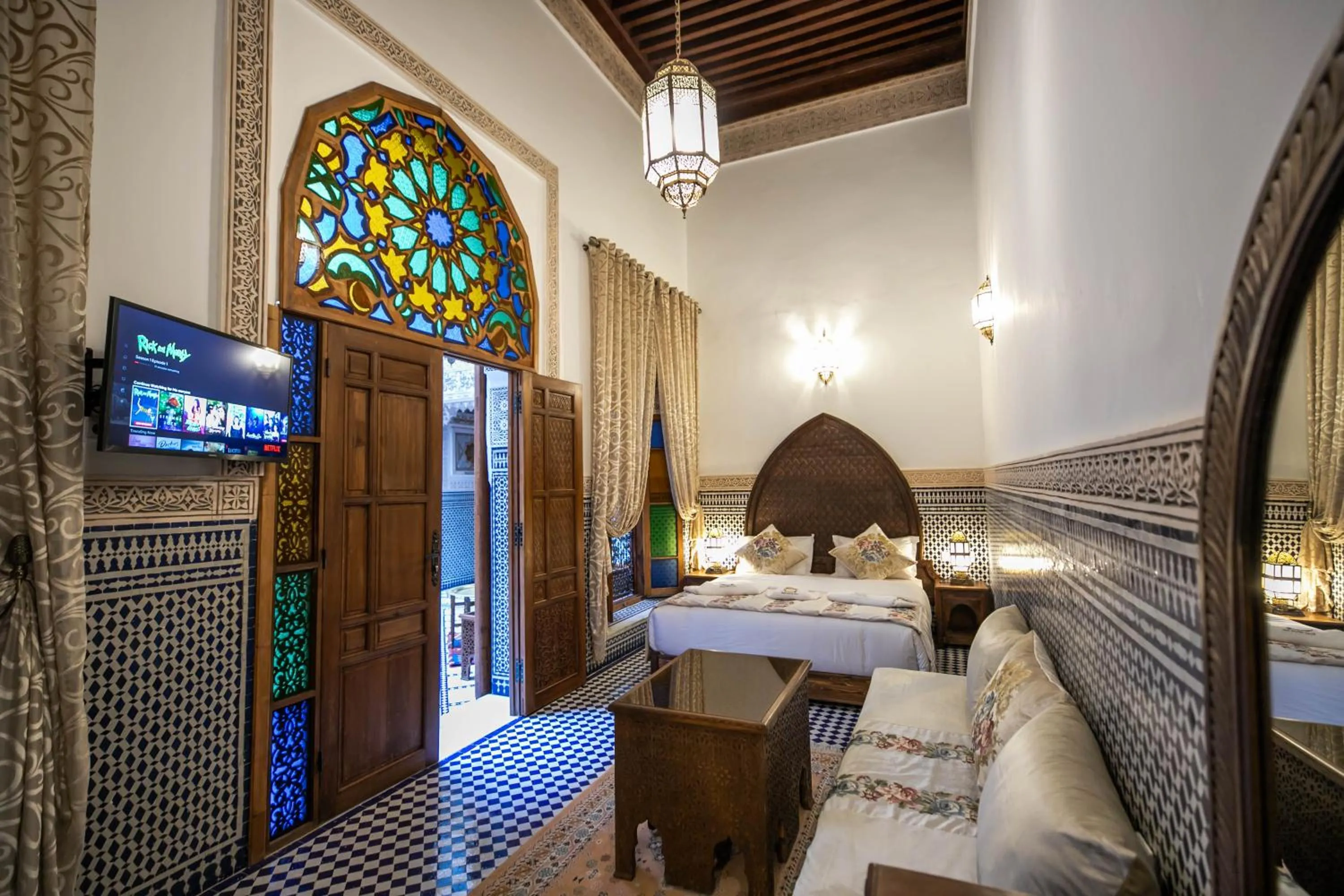 TV and multimedia in Riad Sidrat Fes