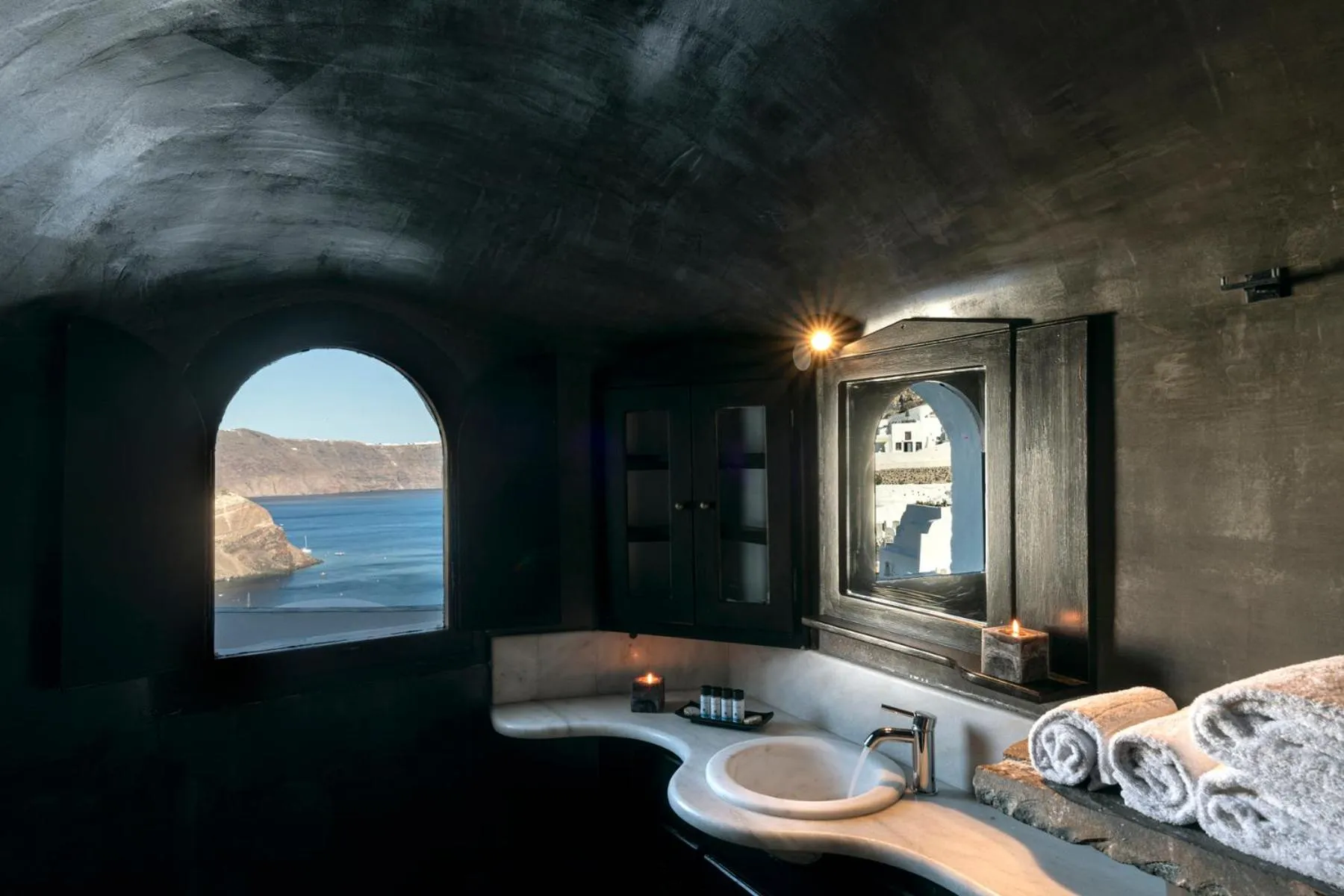 Bathroom in Pearl of Caldera Oia - Boutique Hotel by Pearl Hotel Collection