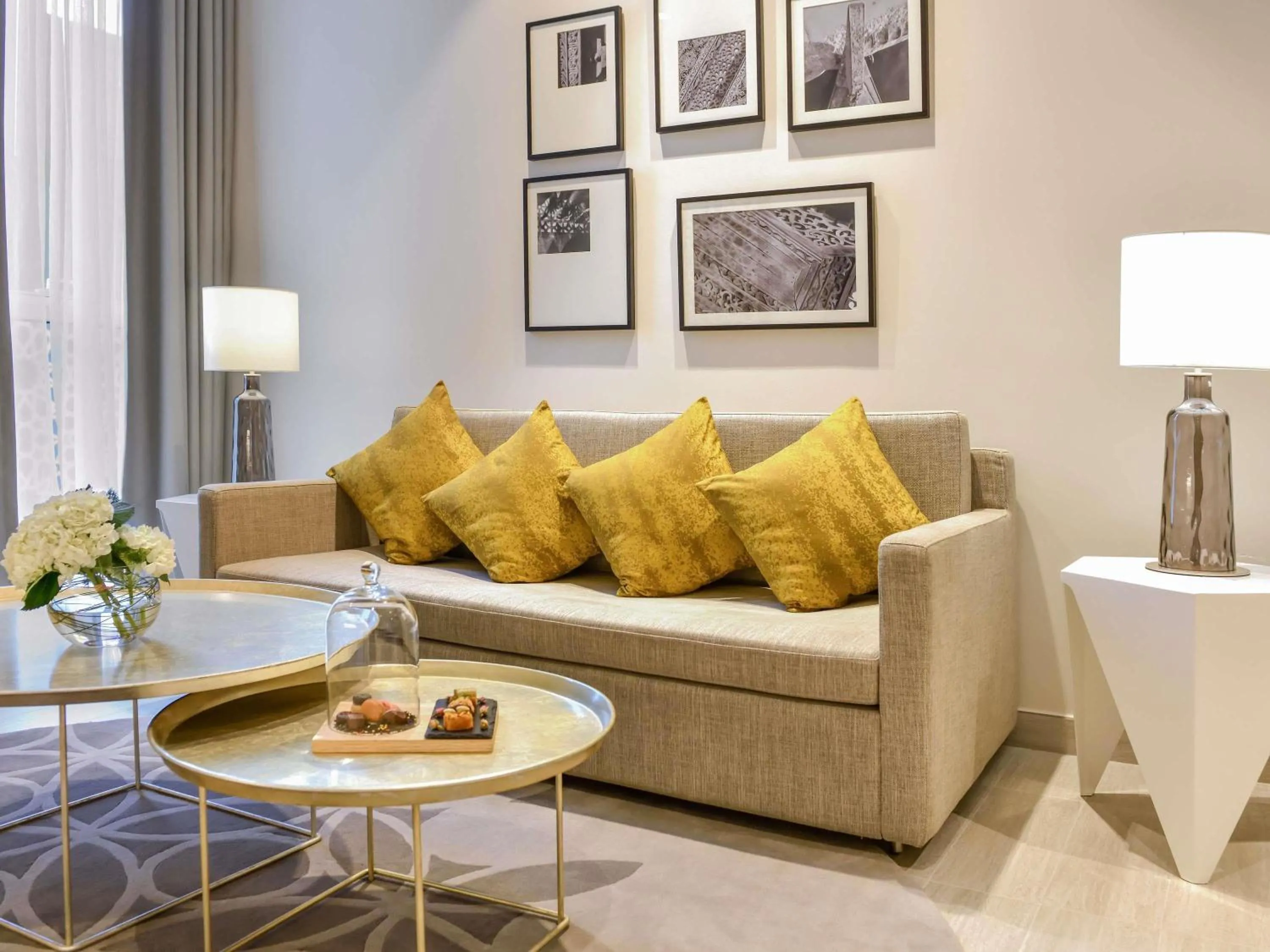 Photo of the whole room in Grand Mercure Dubai City