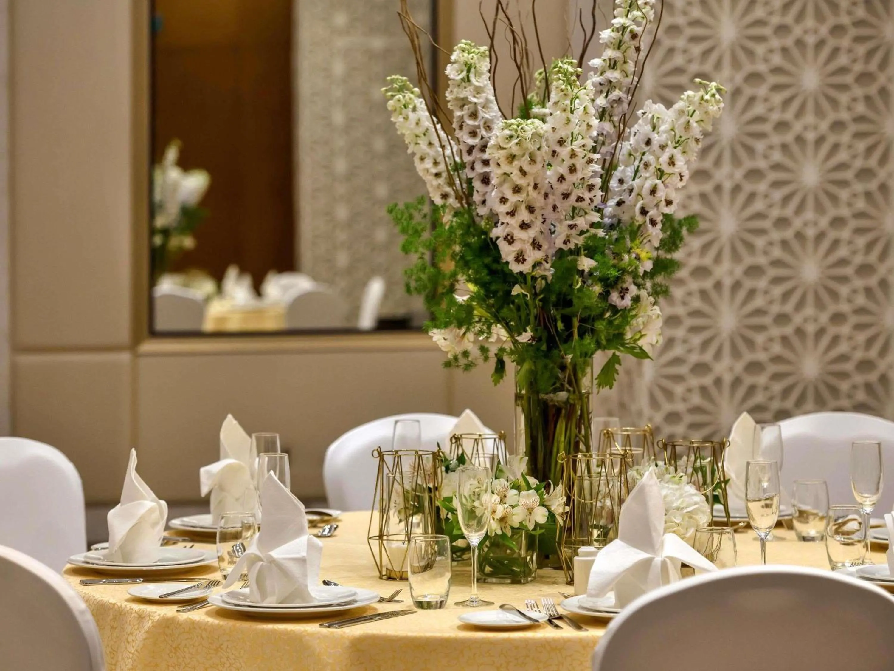 Property building in Grand Mercure Dubai City