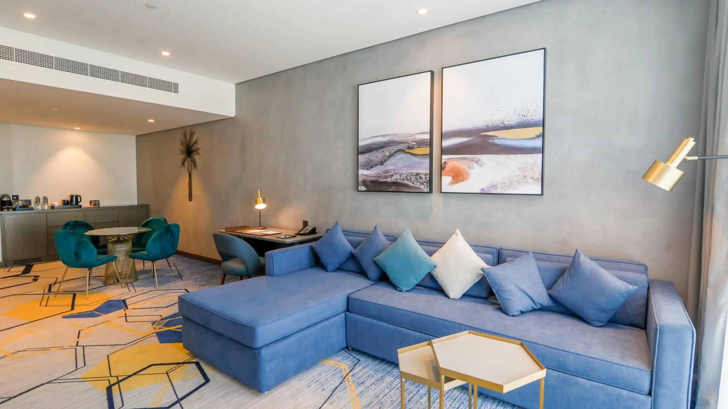 Living room in Pullman Sharjah