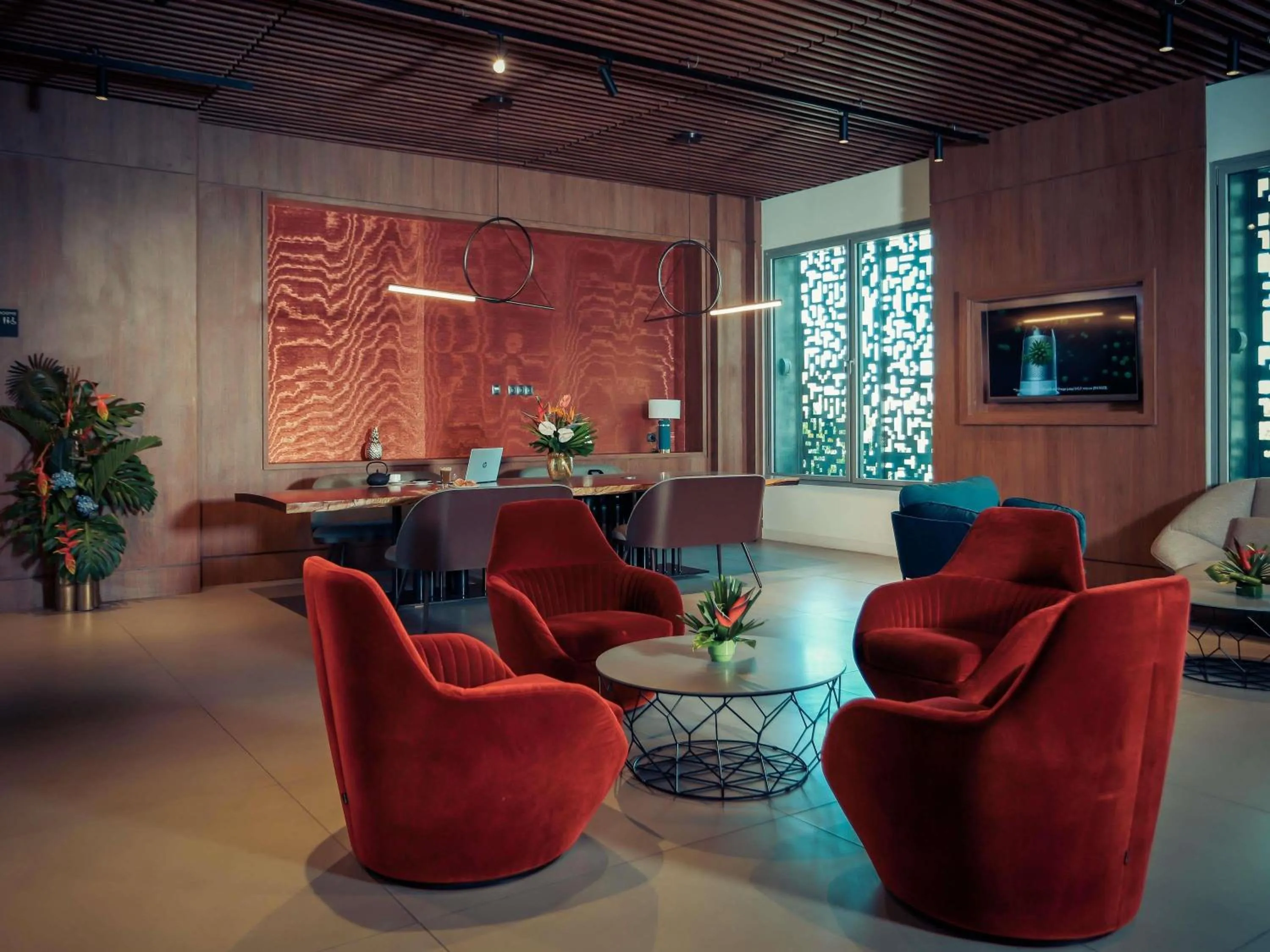 Lounge or bar in Novotel Convention And Spa