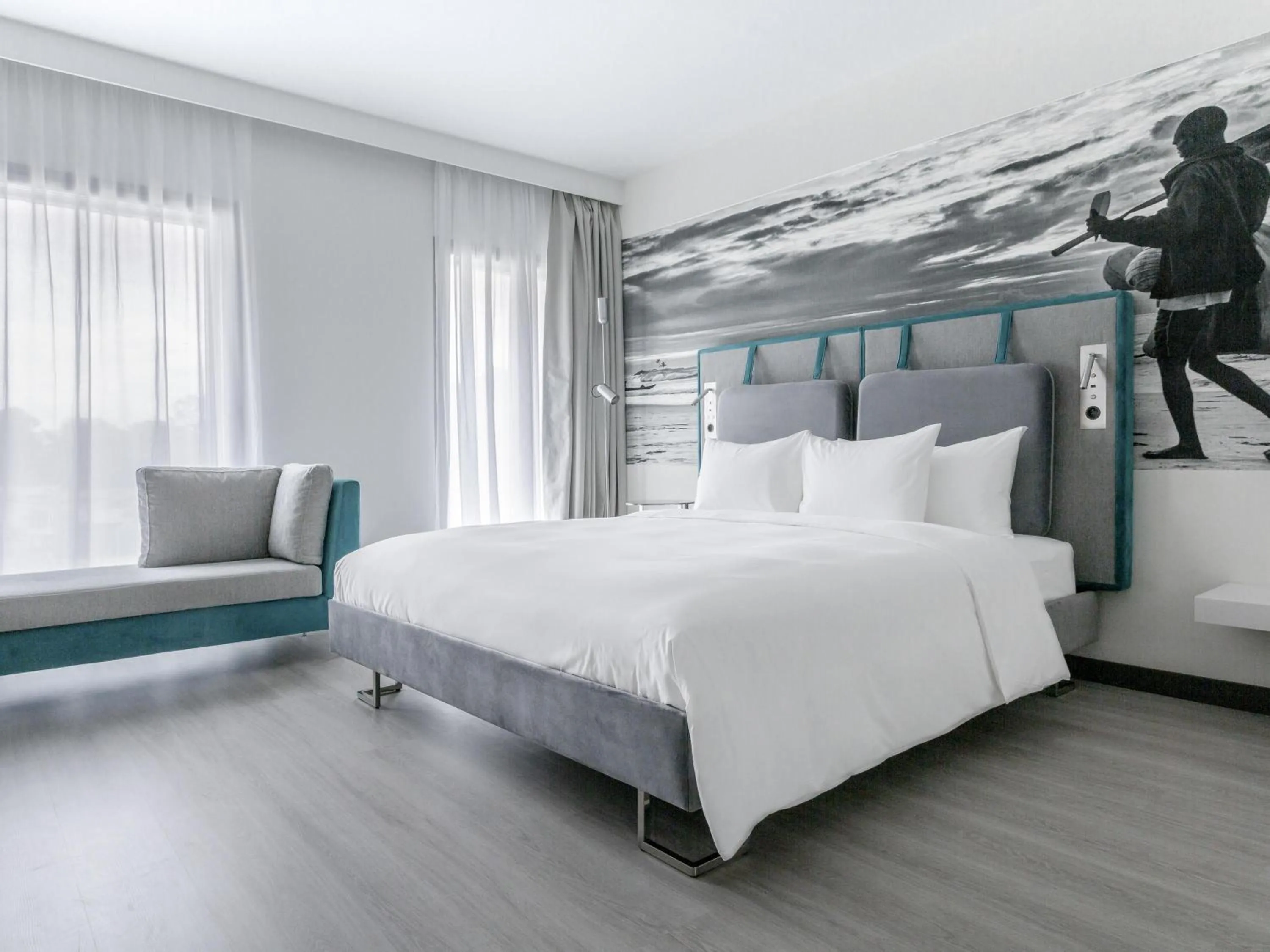 Bedroom, Bed in Novotel Convention And Spa