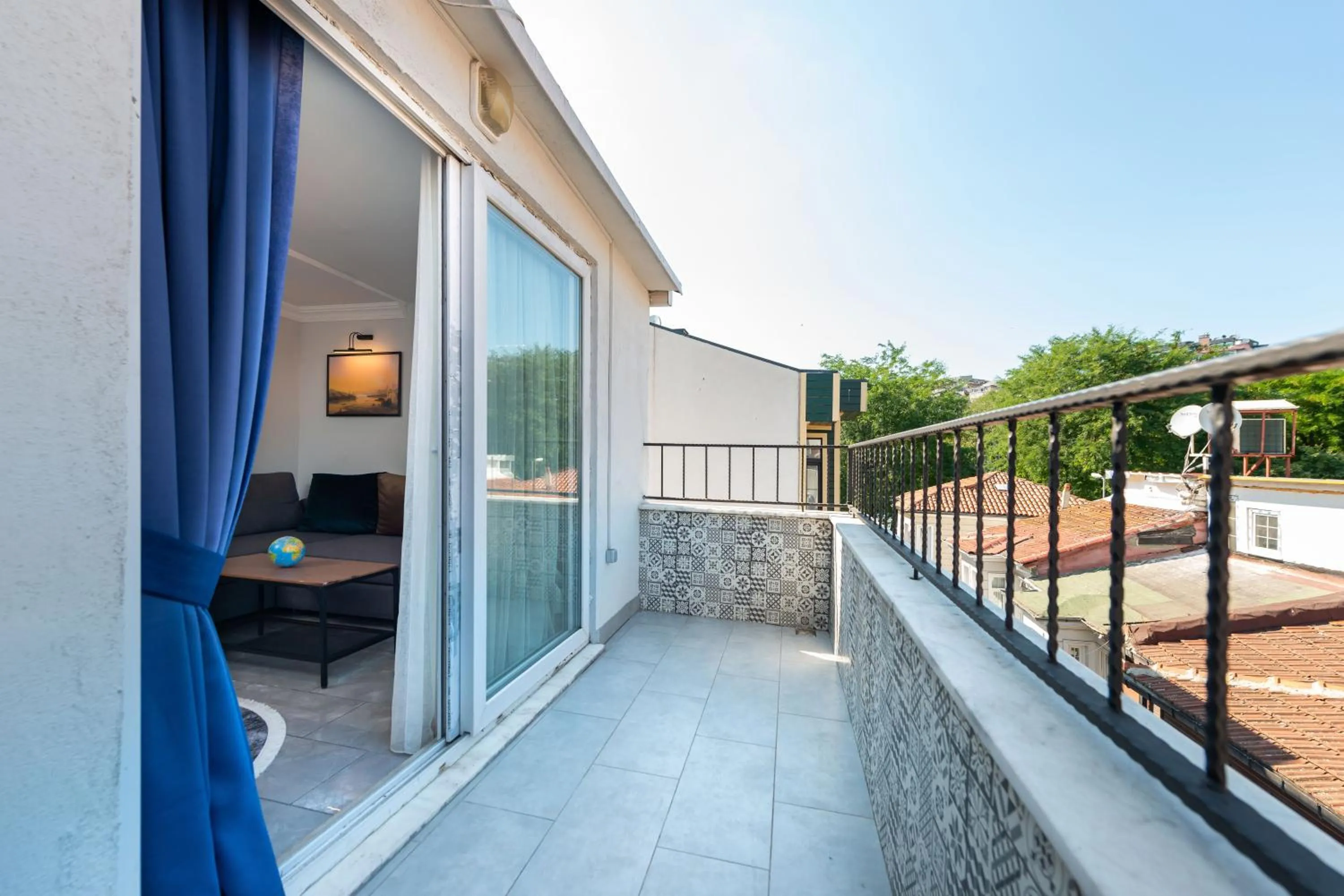 Balcony/Terrace in Stone Hause Küçük Ayasofya Mah