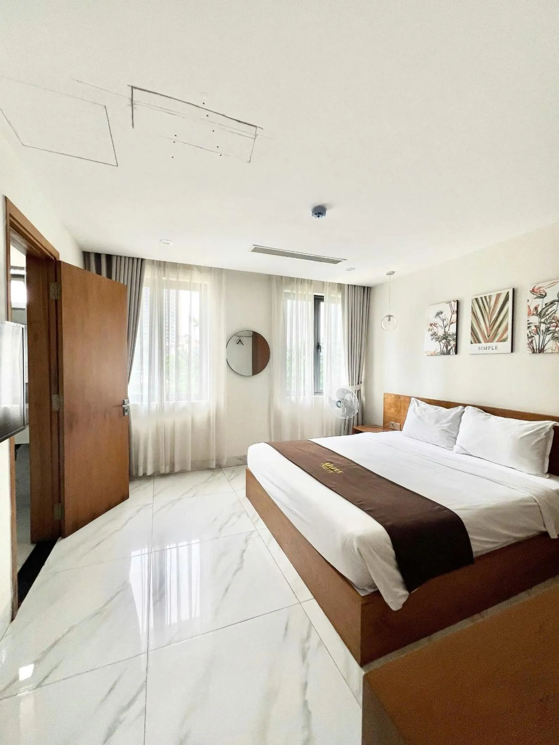 Property building in Maple Suite Hotel & Apartment