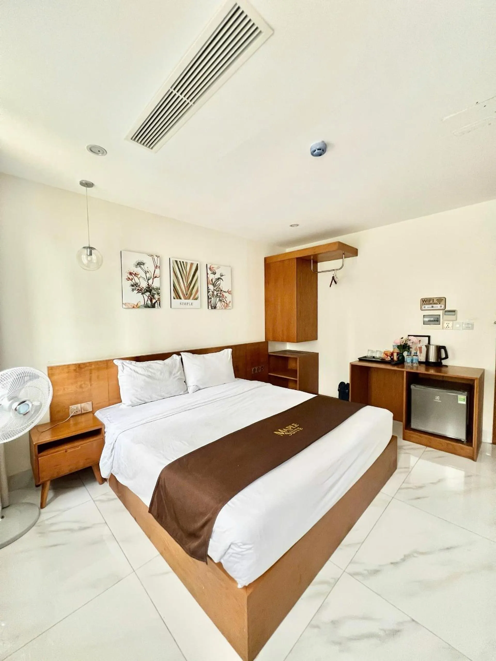 Photo of the whole room in Maple Suite Hotel & Apartment