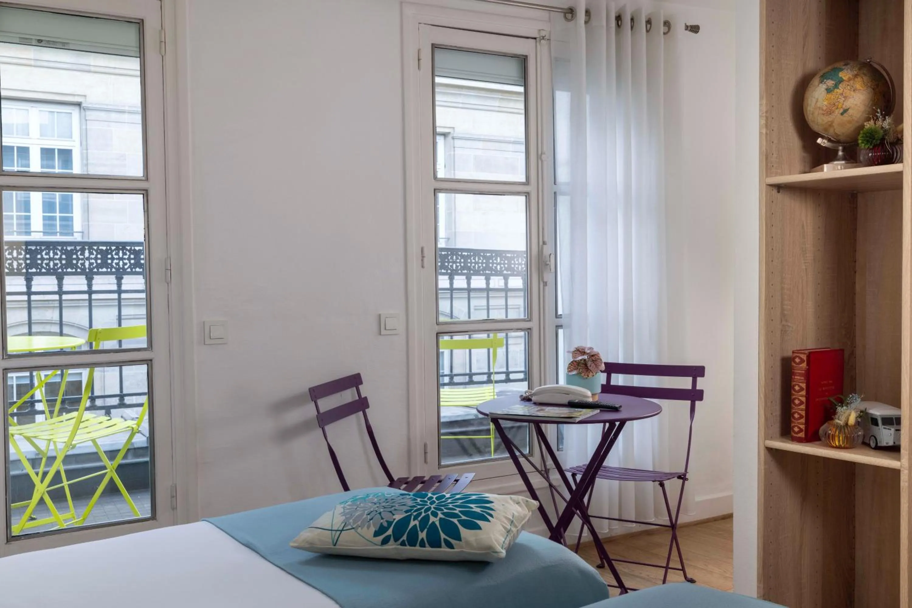 Bedroom, Bed in Grand Hotel du Calvados - Opera