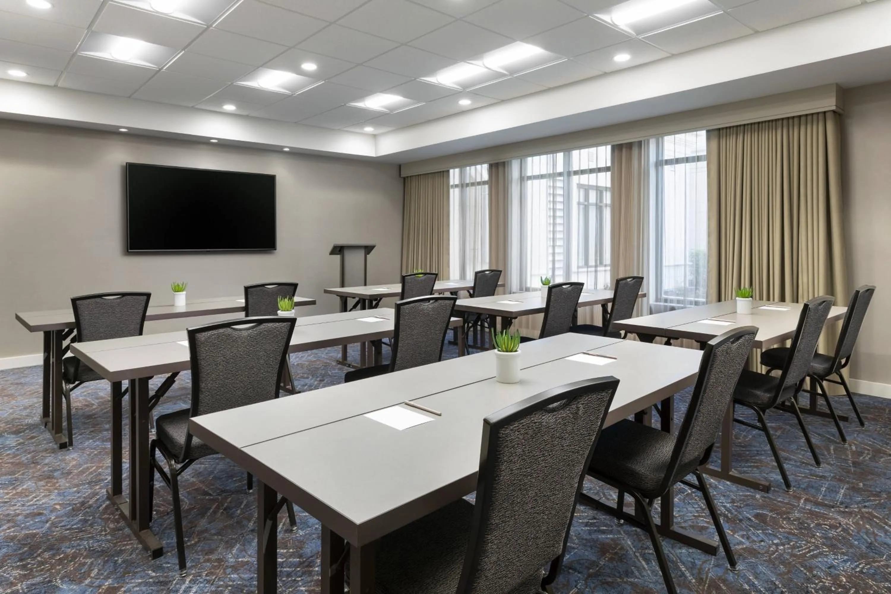 Meeting/conference room in Residence Inn Long Island Garden City