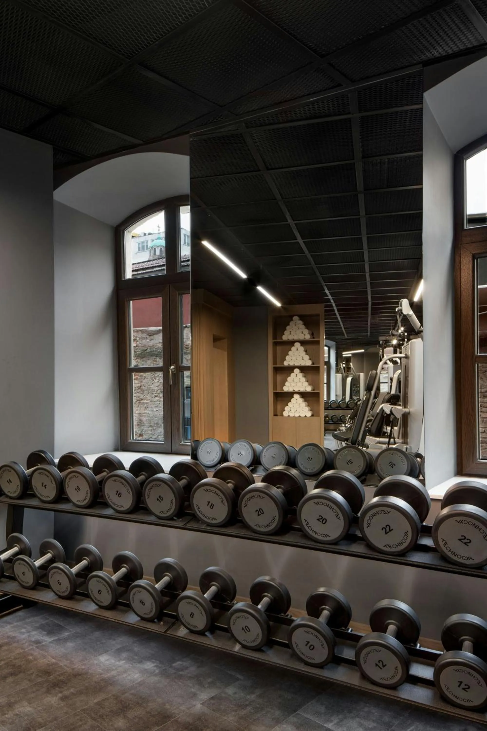 Fitness centre/facilities in JW Marriott Istanbul Bosphorus