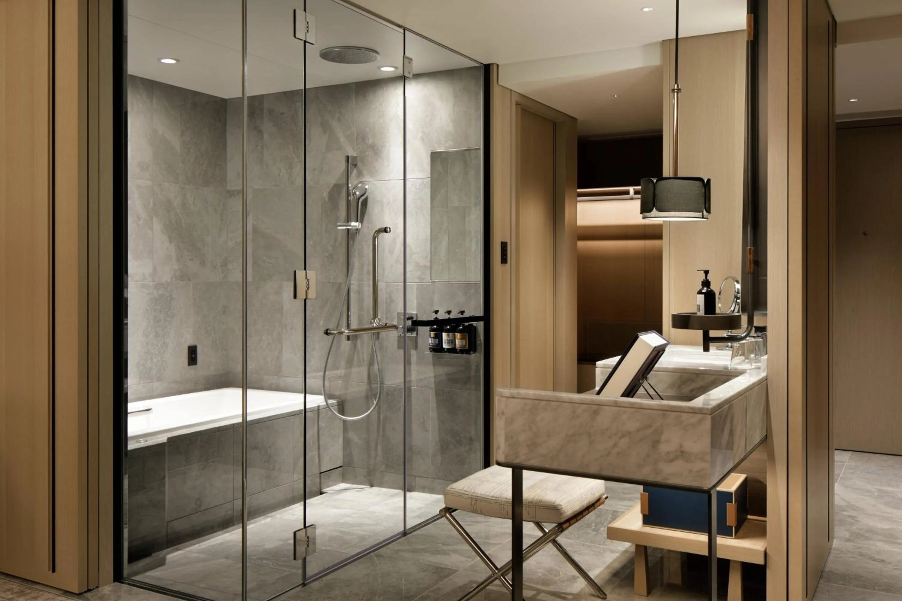 Bathroom in mesm Tokyo, Autograph Collection