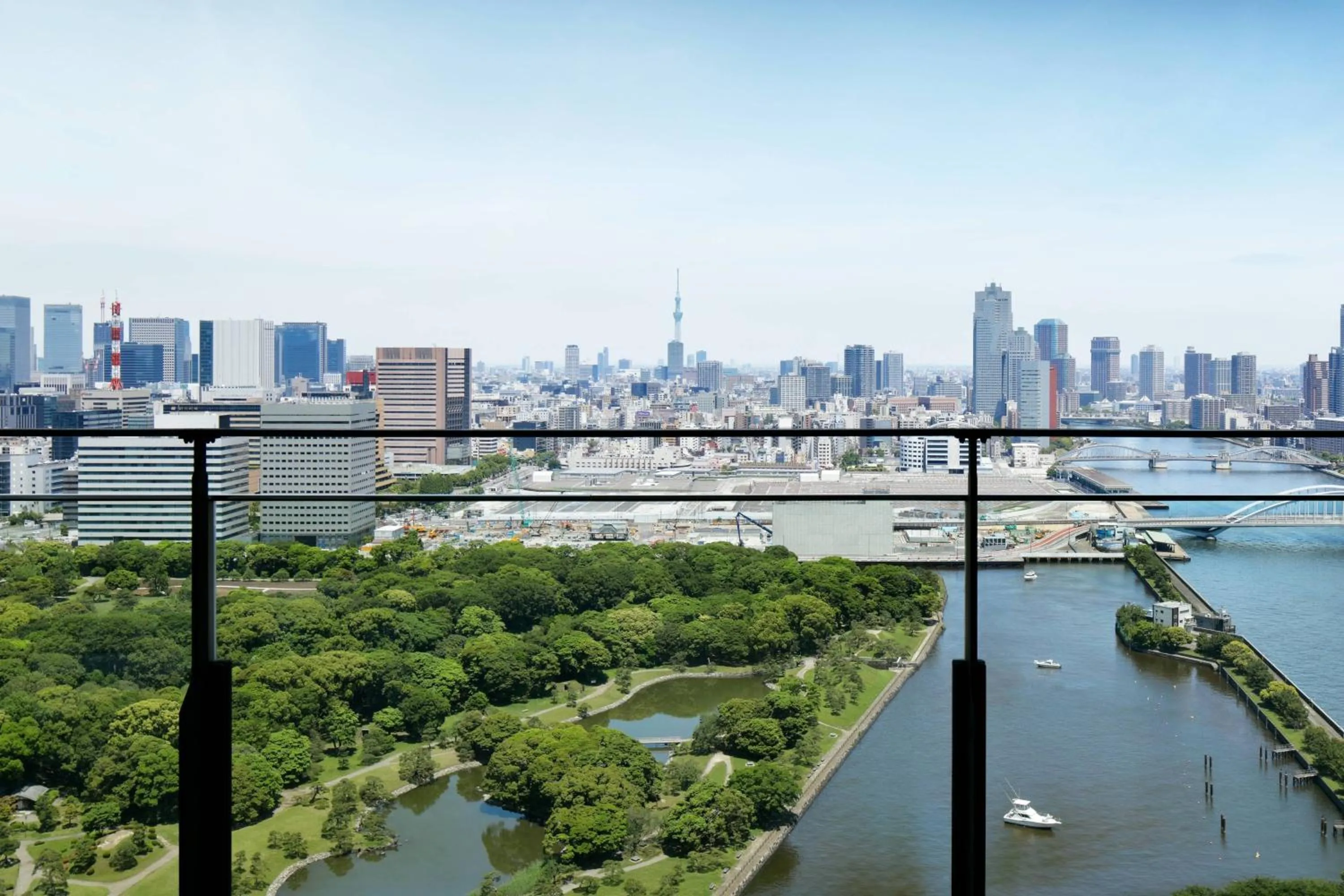 Photo of the whole room in mesm Tokyo, Autograph Collection