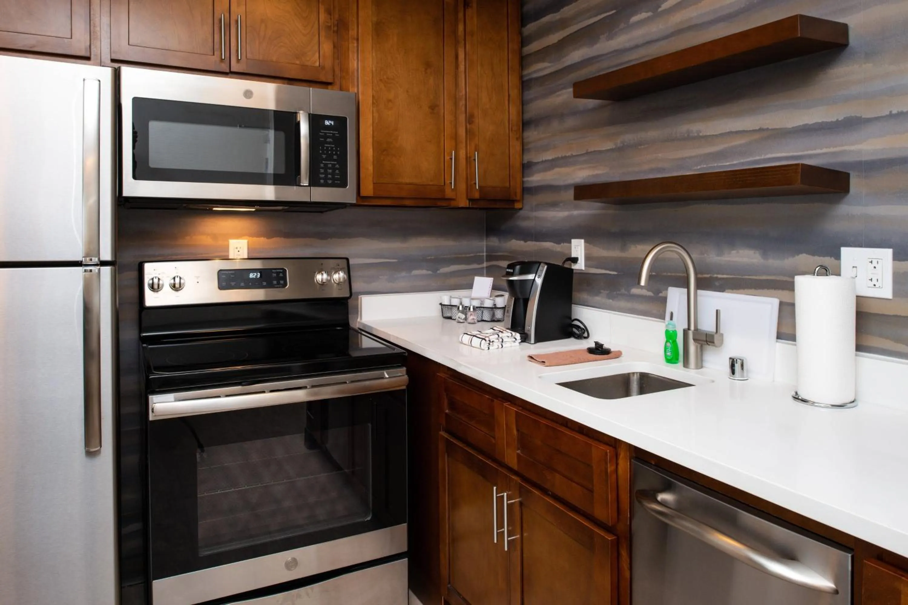 Bedroom in Residence Inn Visalia