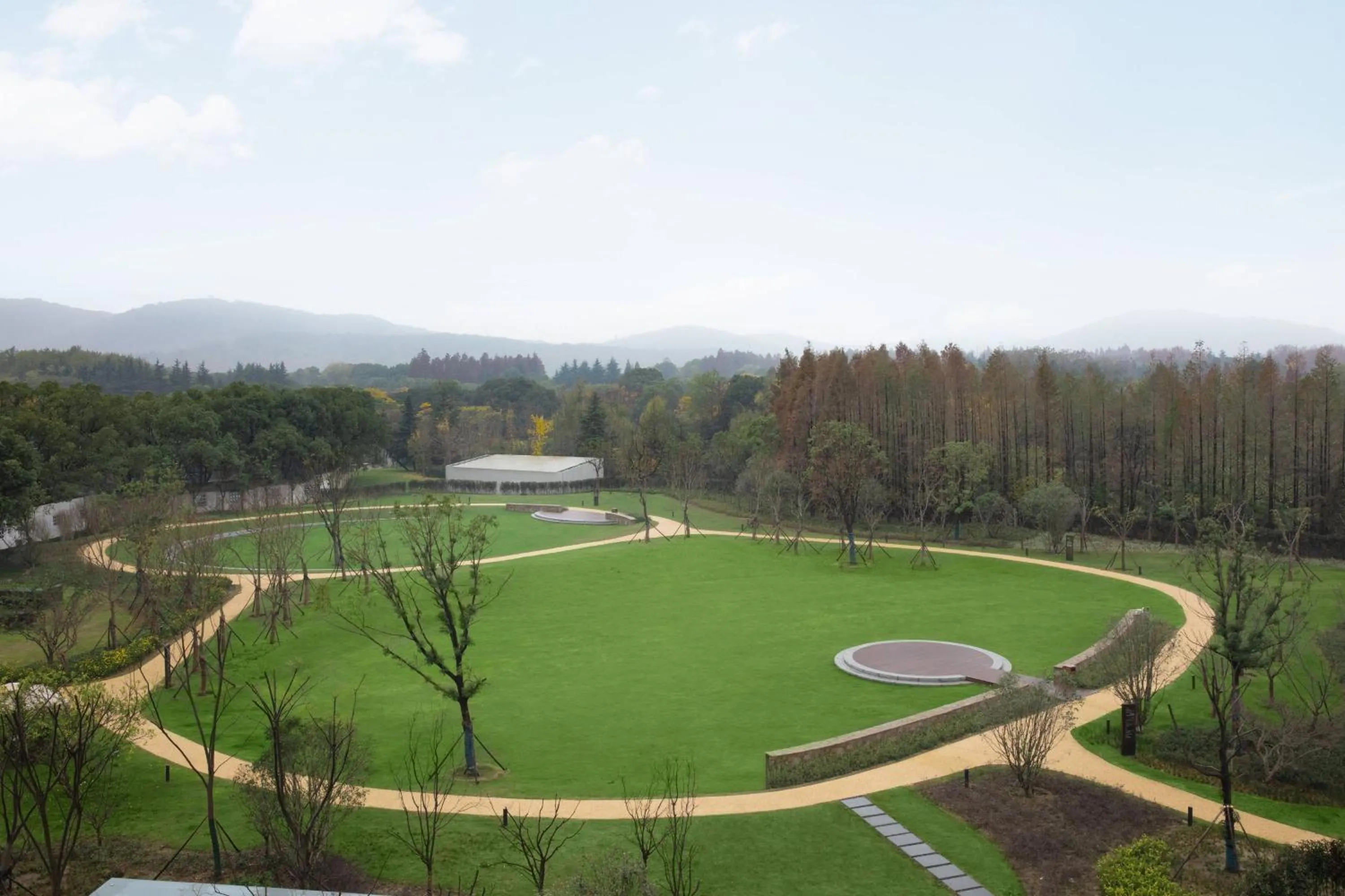 Meeting/conference room in Courtyard by Marriott Wuxi Lihu Lake