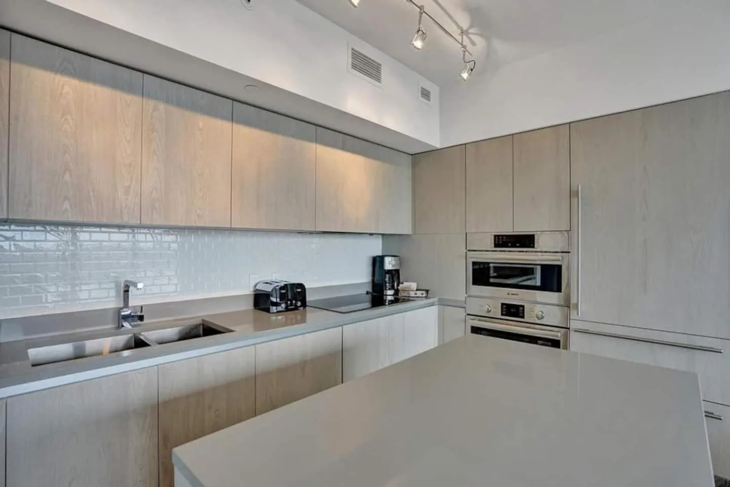 Amazing Apartments At H Beach House