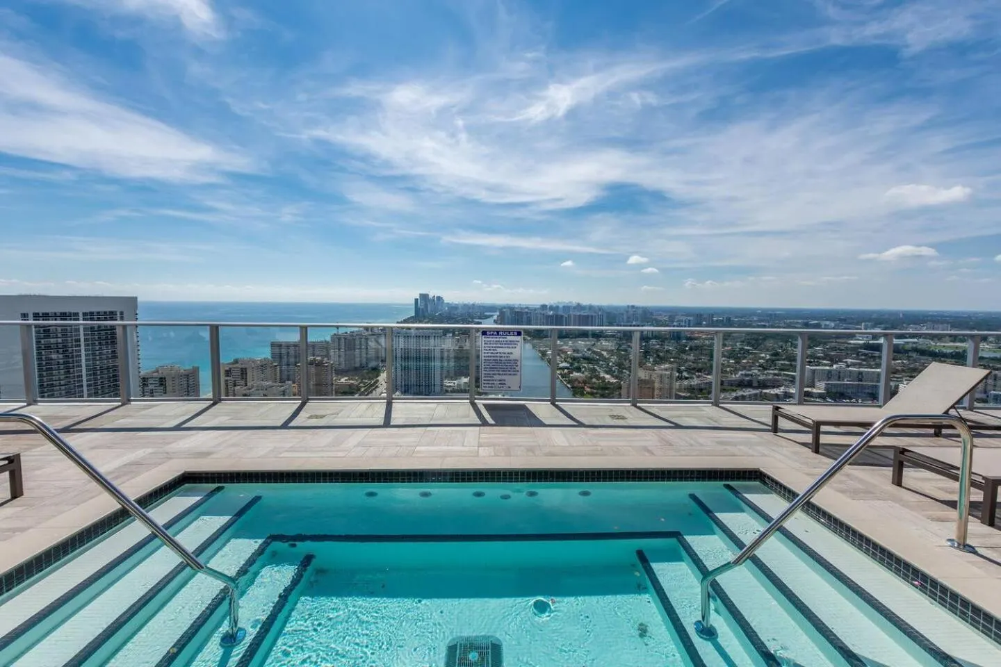 Amazing Apartments At H Beach House