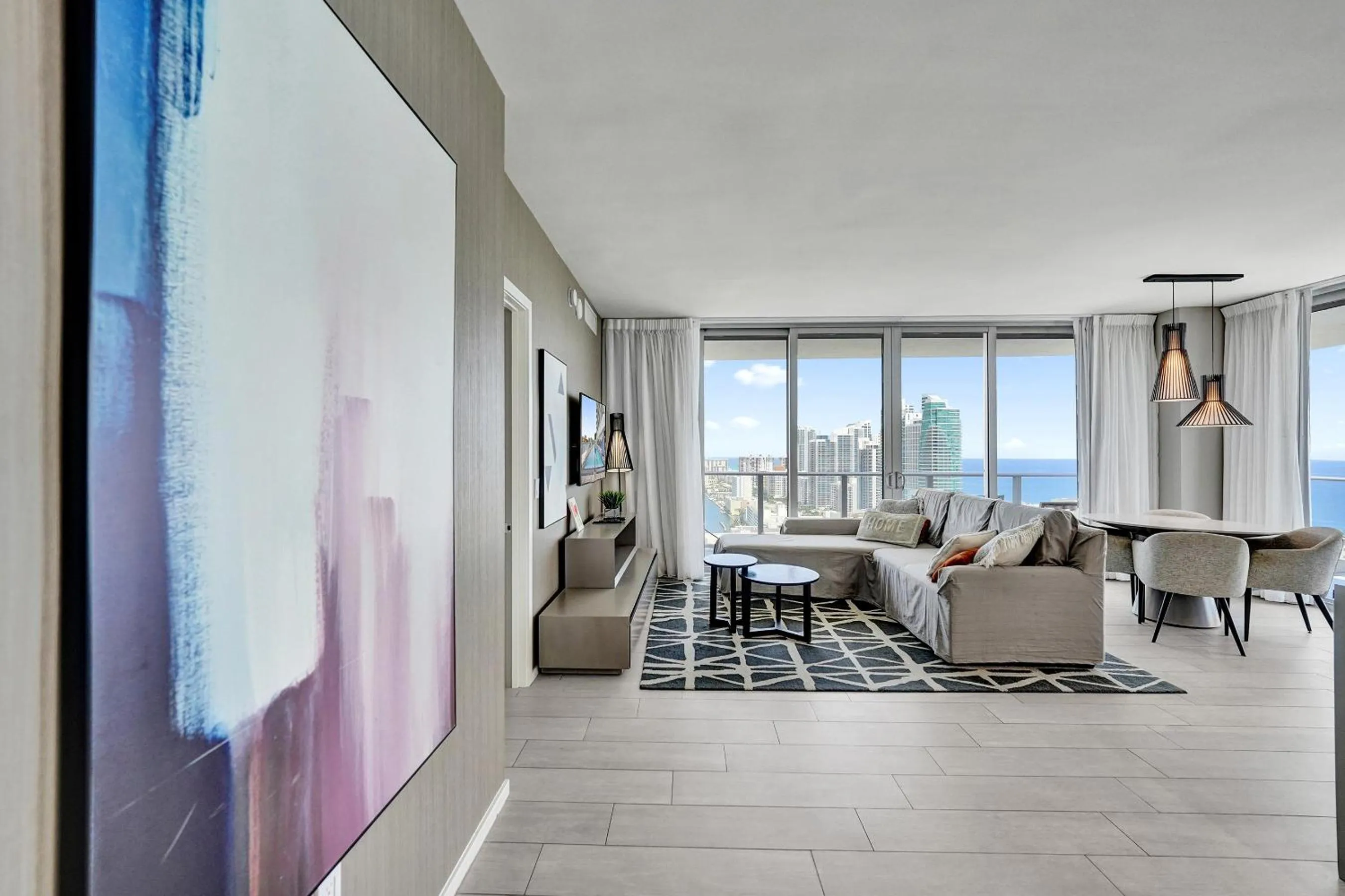 Amazing Apartments At H Beach House