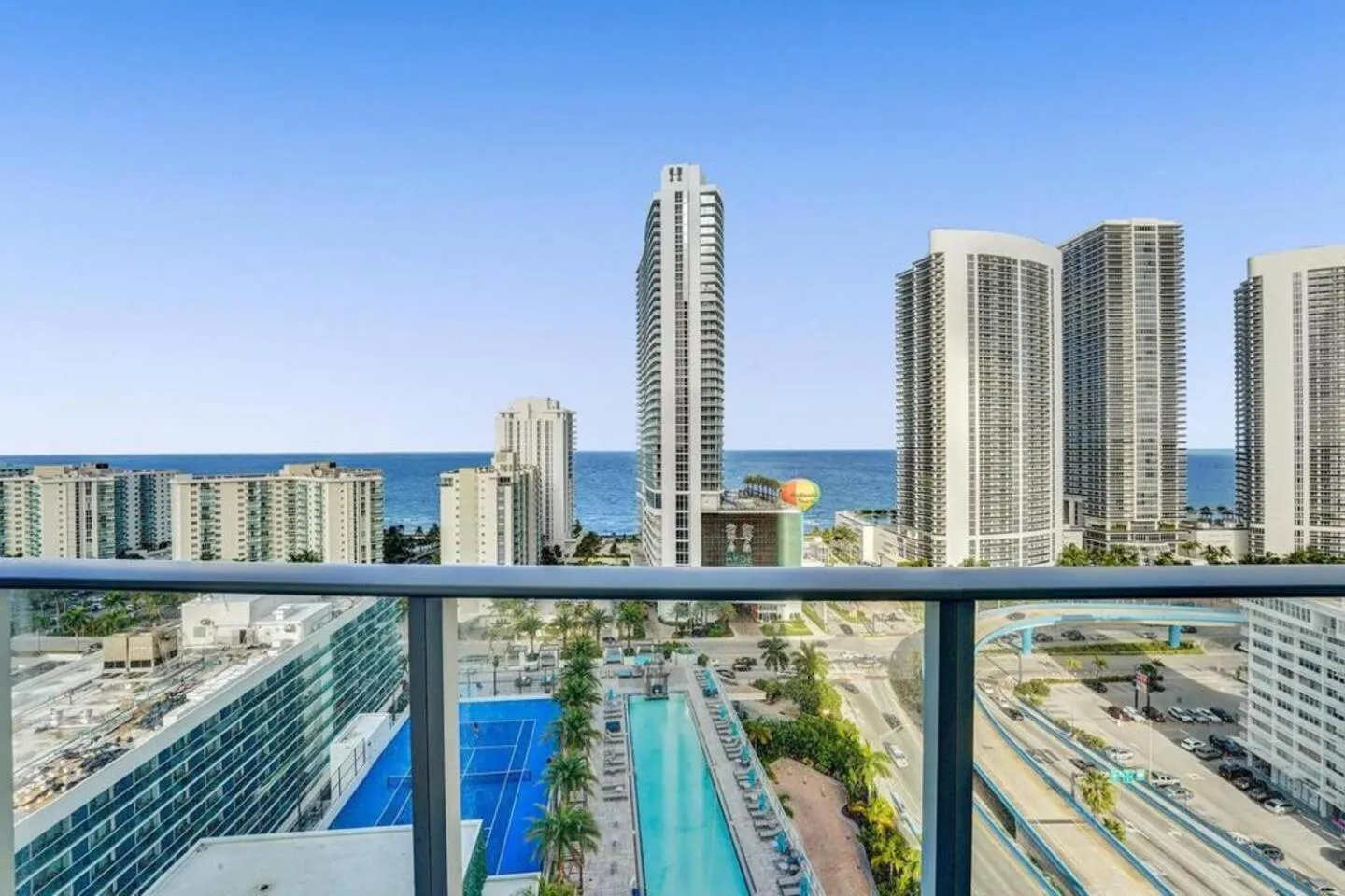 Amazing Apartments At H Beach House