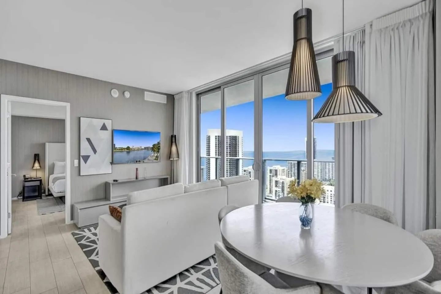 Amazing Apartments At H Beach House