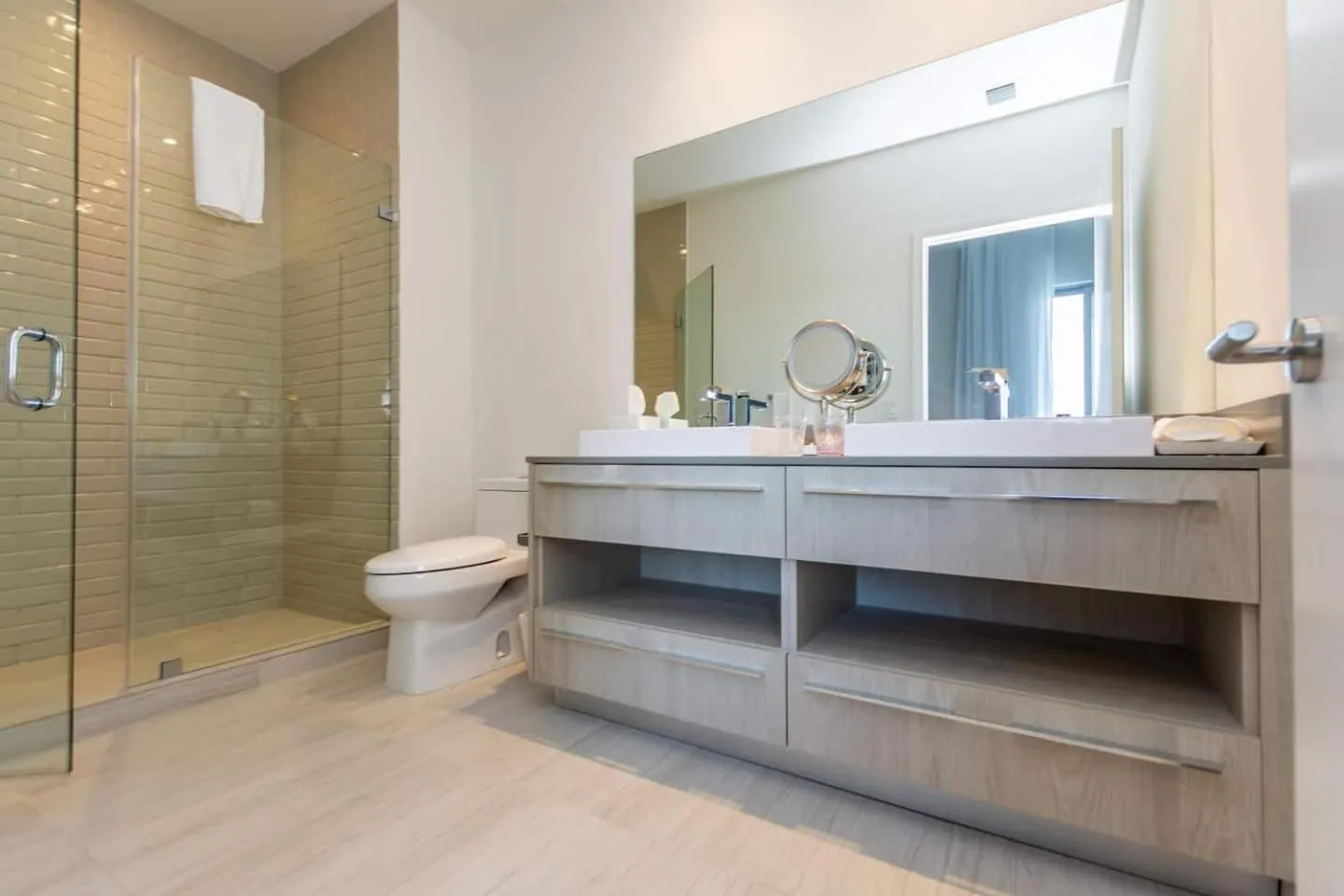 Amazing Apartments At H Beach House