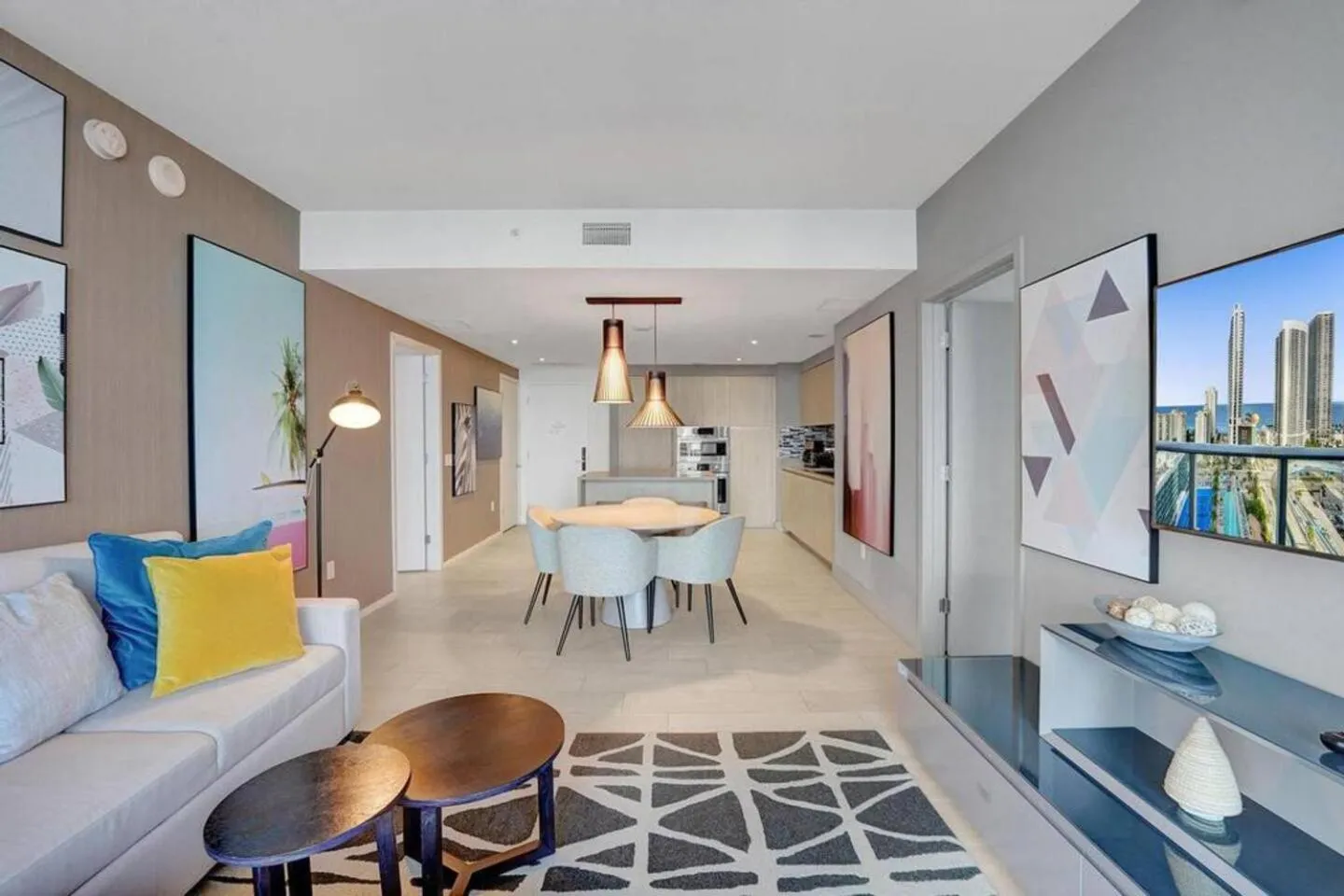 Amazing Apartments At H Beach House