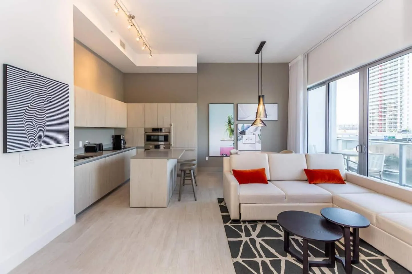 Amazing Apartments At H Beach House