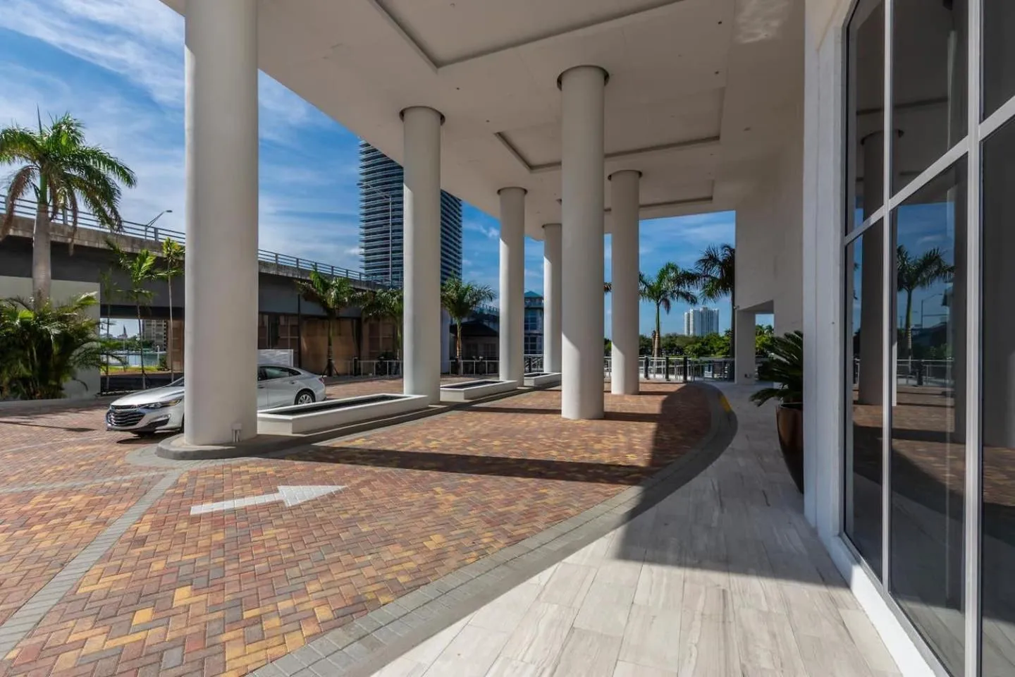 Amazing Apartments At H Beach House