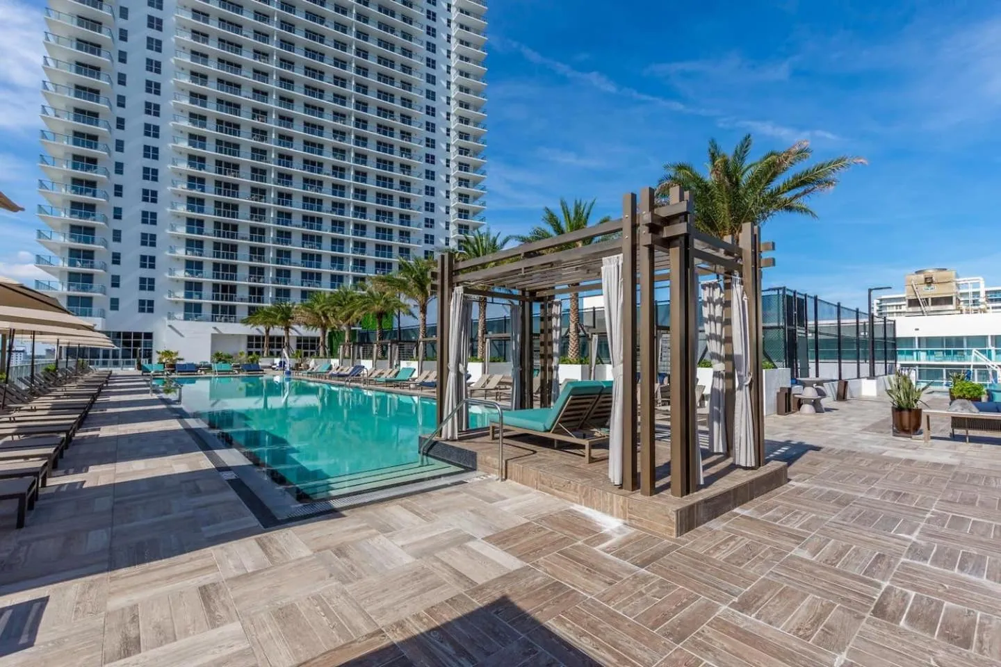 Amazing Apartments At H Beach House