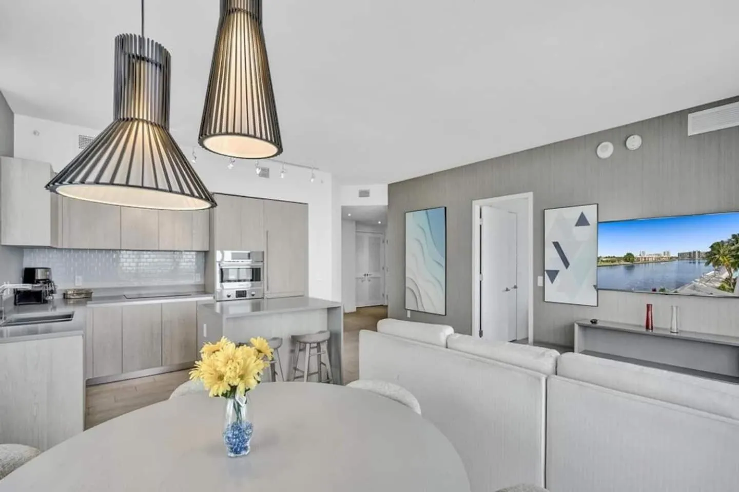 Amazing Apartments At H Beach House