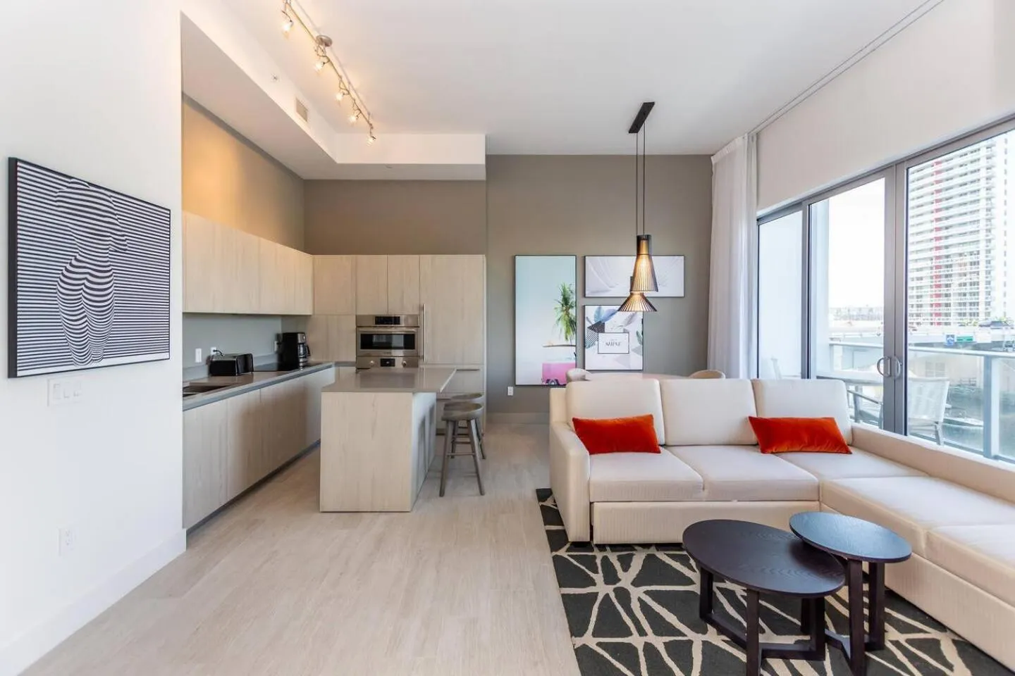 Amazing Apartments At H Beach House