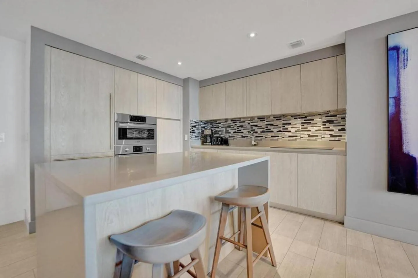 Amazing Apartments At H Beach House