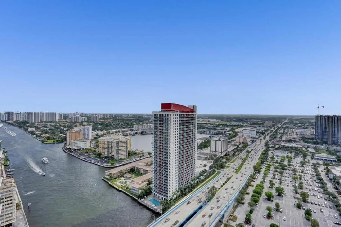Amazing Apartments At H Beach House