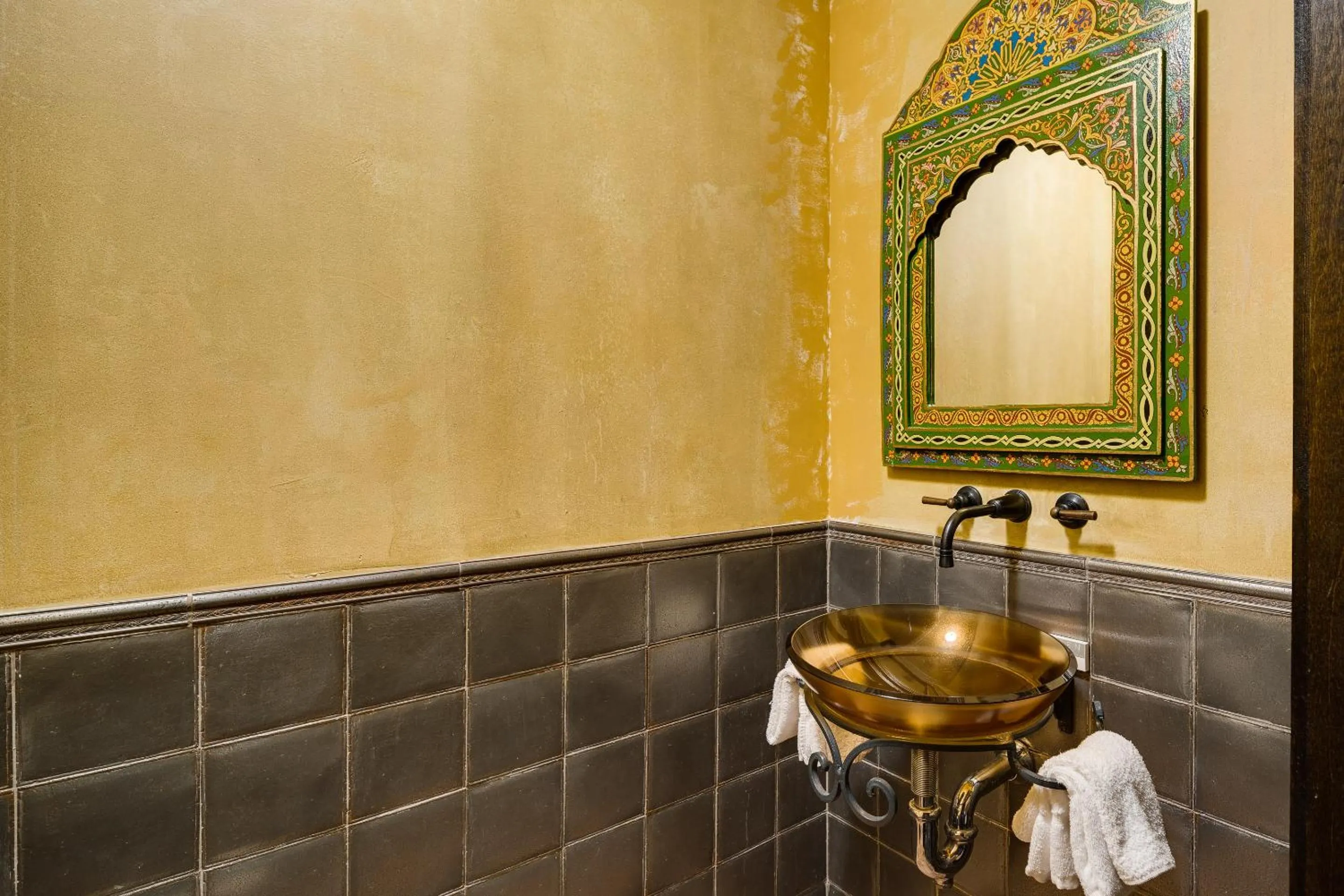 Bathroom in Showboat Hotel Atlantic City