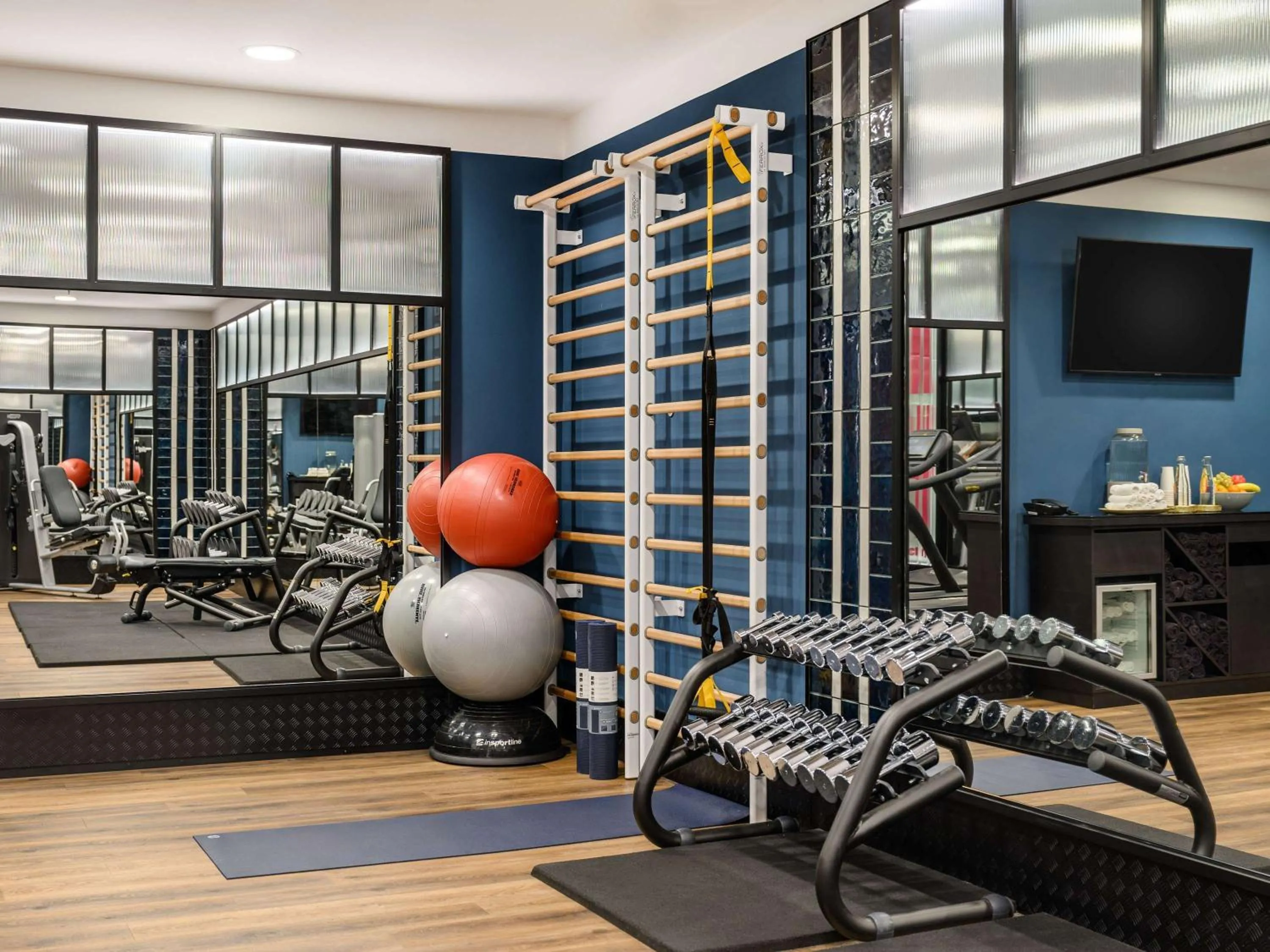 Fitness centre/facilities in Hard Rock Hotel Budapest