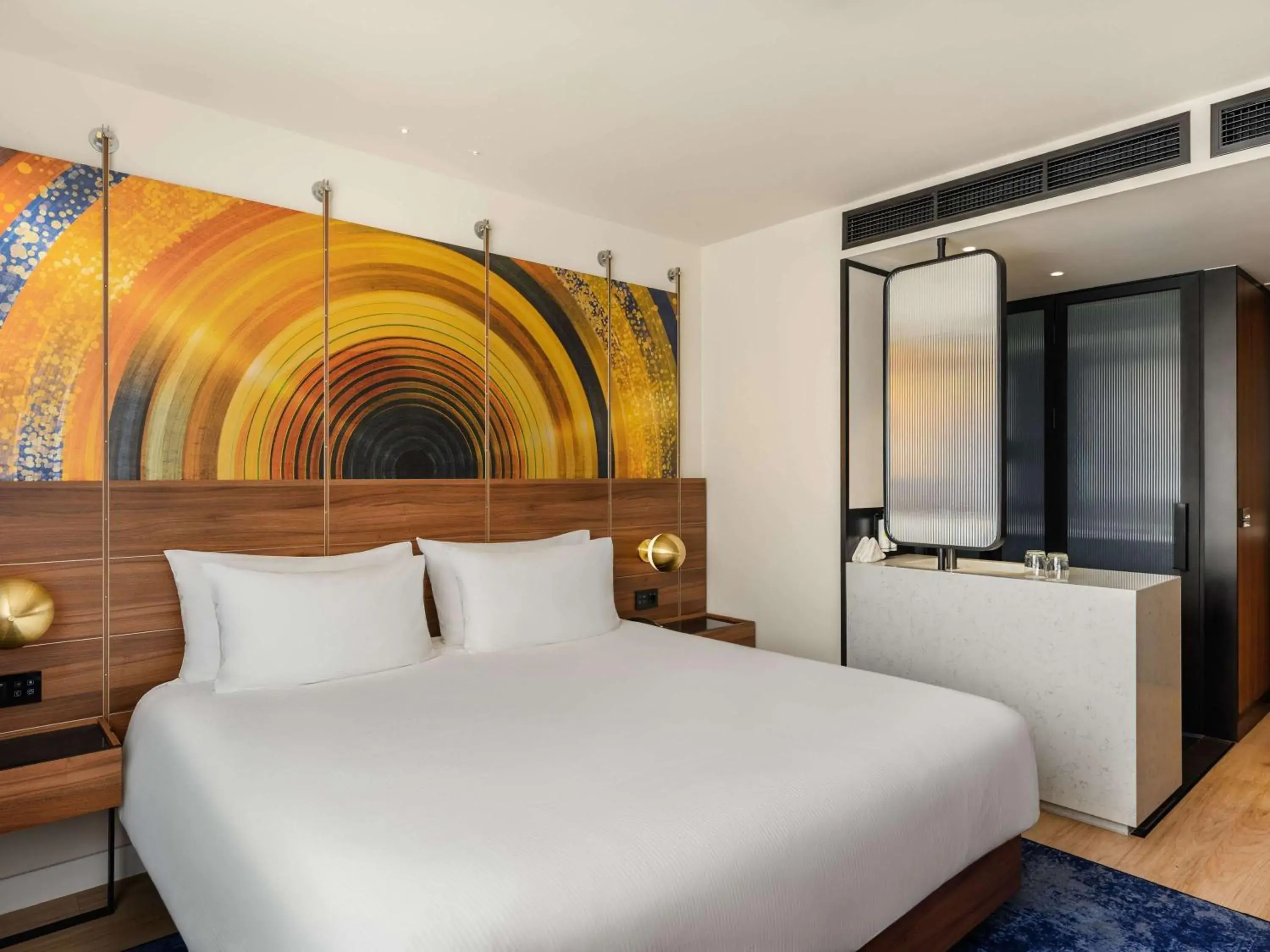 Deluxe King Room - Non-Smoking in Hard Rock Hotel Budapest Deluxe King Room - Non-Smoking in Hard Rock Hotel Budapest