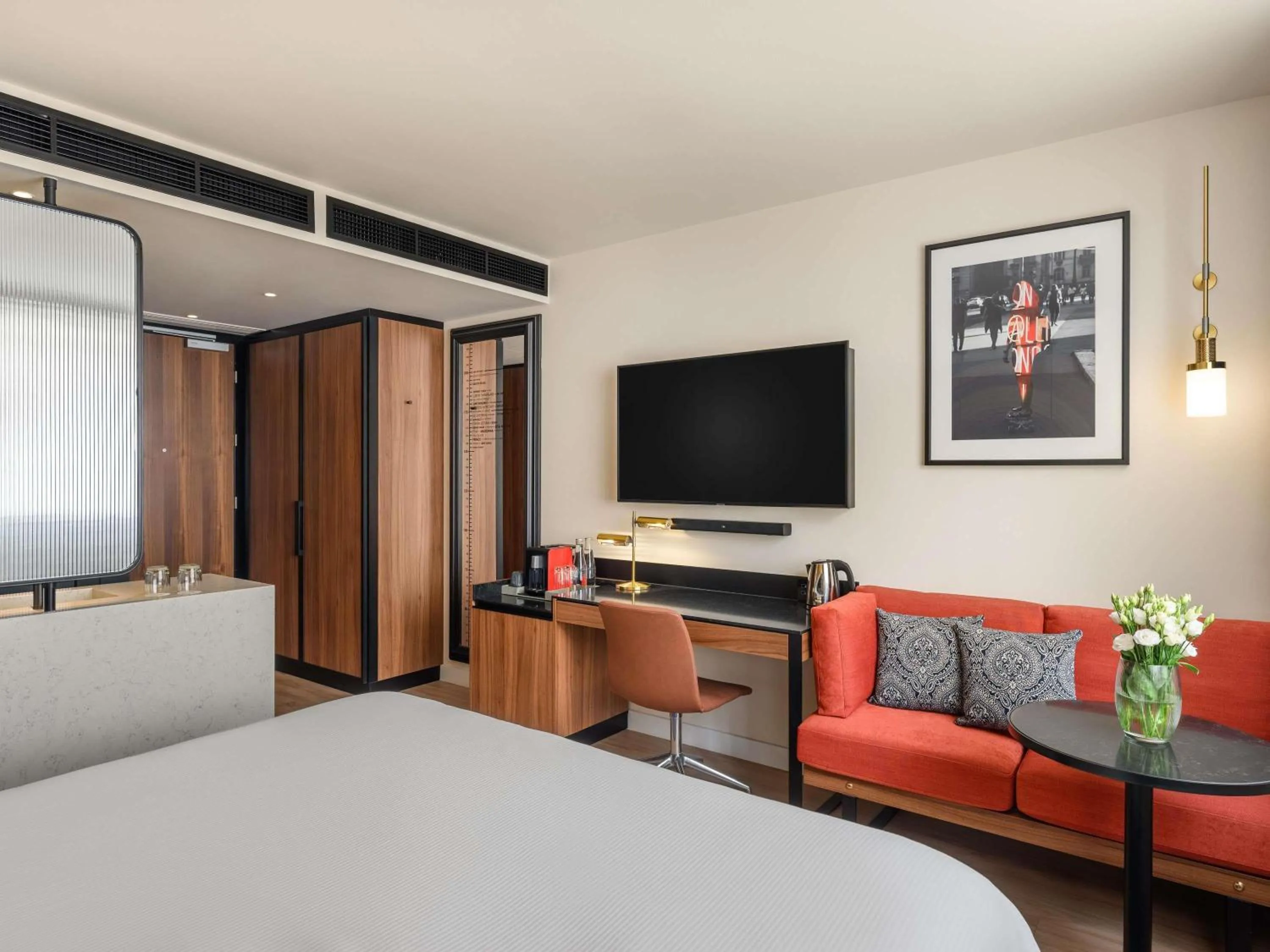 Bedroom, Bed in Pullman Budapest