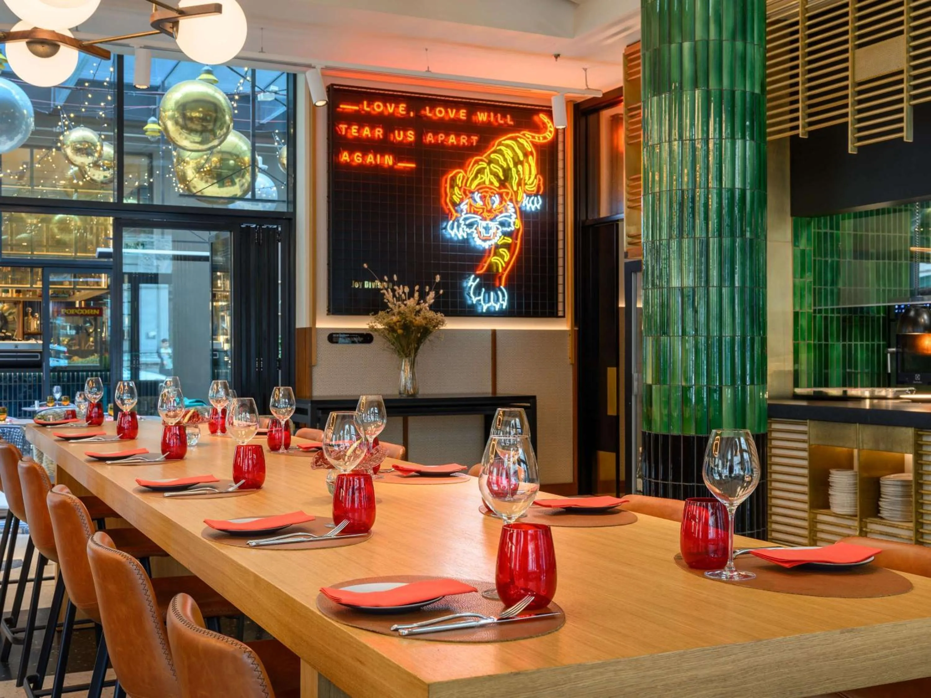 Restaurant/places to eat in Hard Rock Hotel Budapest