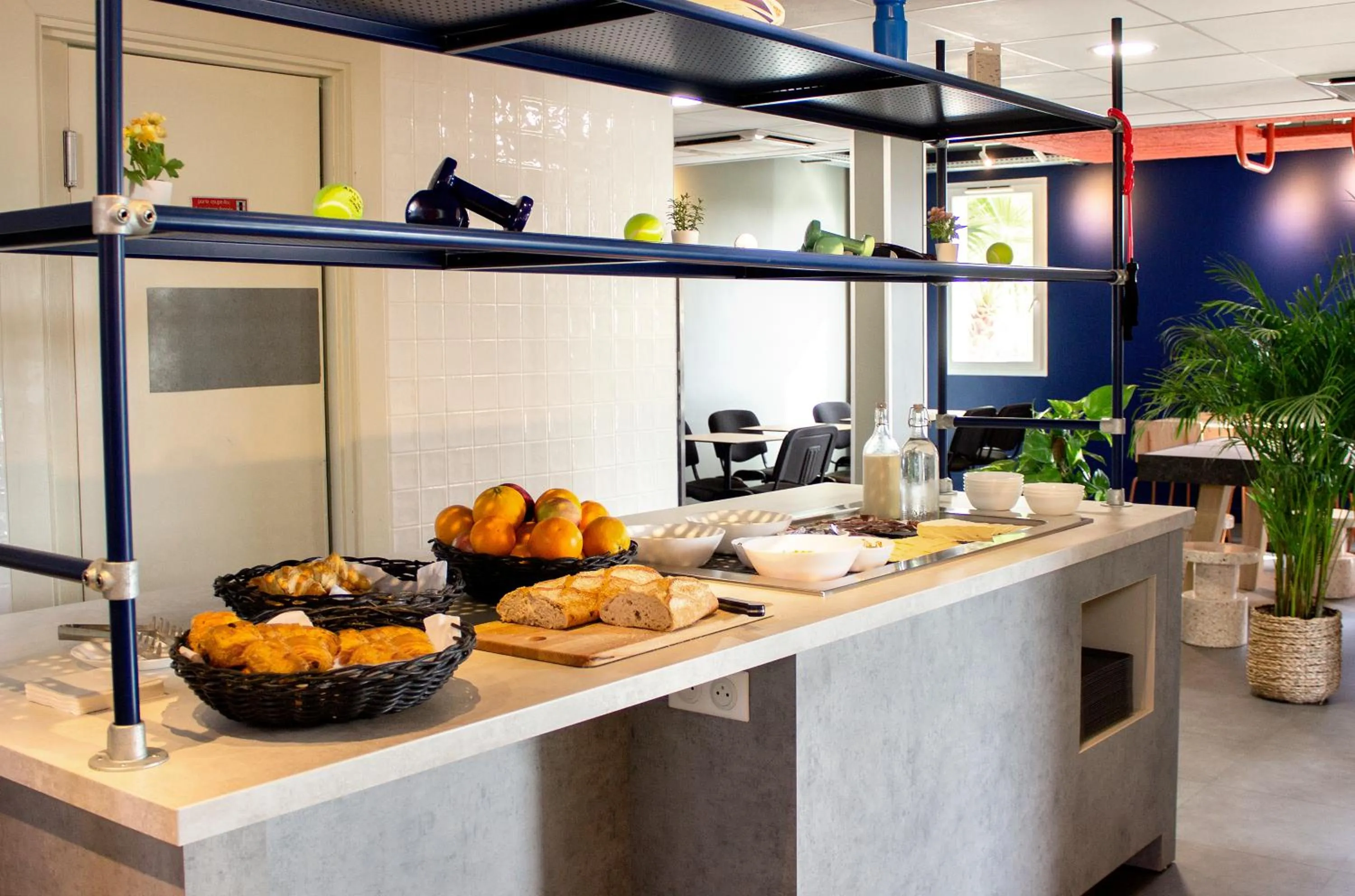 Breakfast in ibis budget Lunel Porte de Camargue