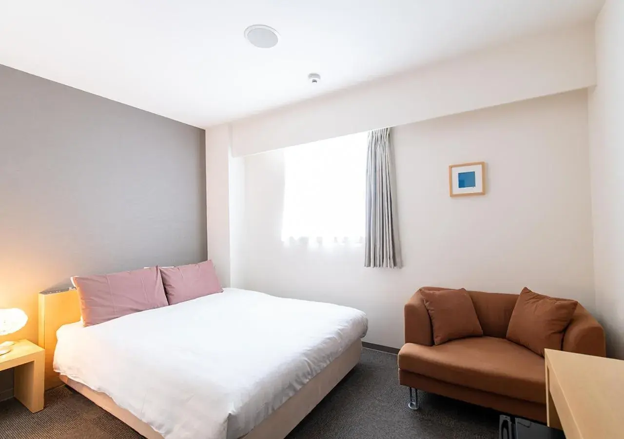 Double Room - single occupancy - Smoking in Hotel day by day Double Room - single occupancy - Smoking in Hotel day by day